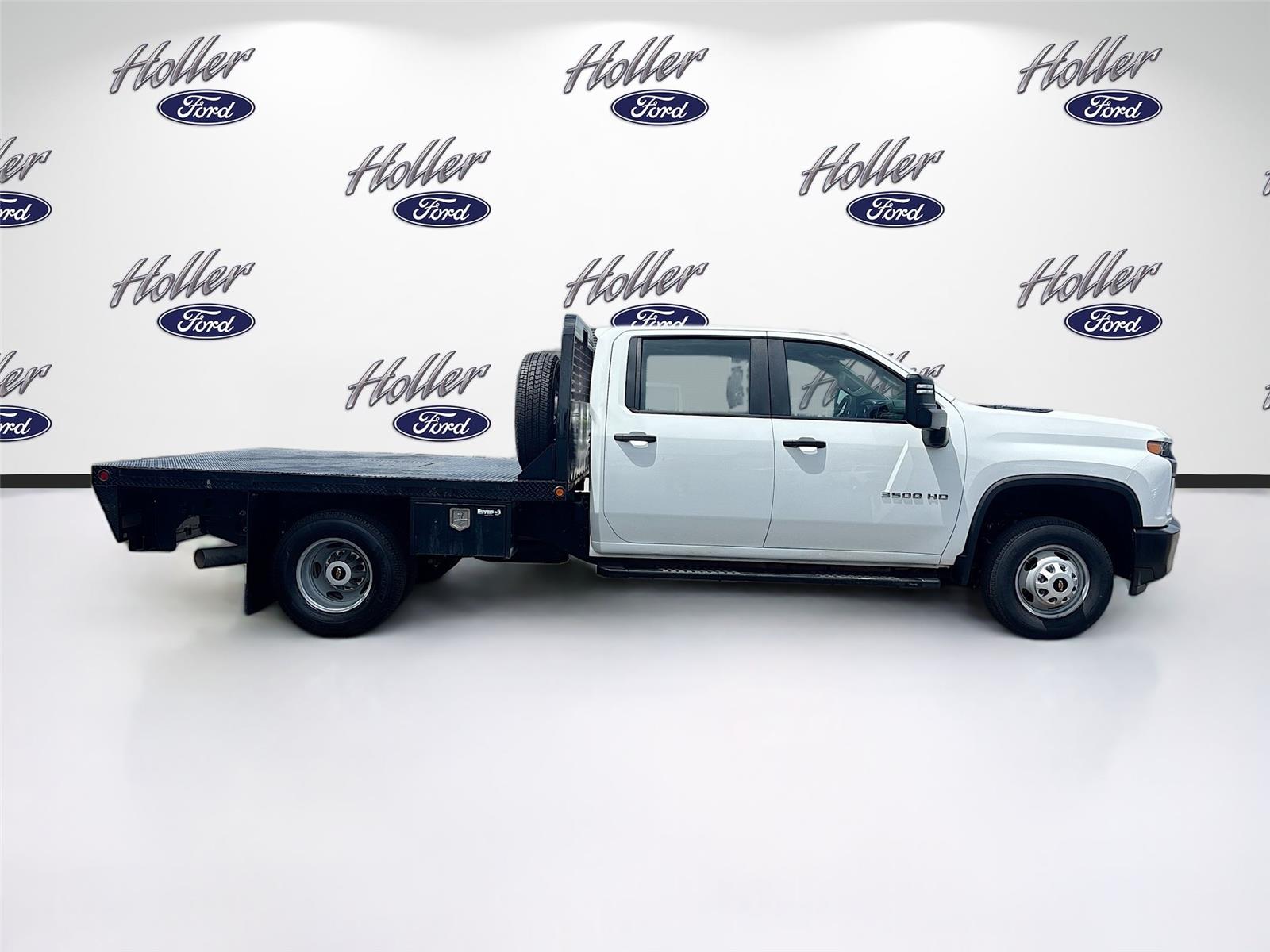 2023 Chevrolet Silverado 3500HD CC Work Truck
