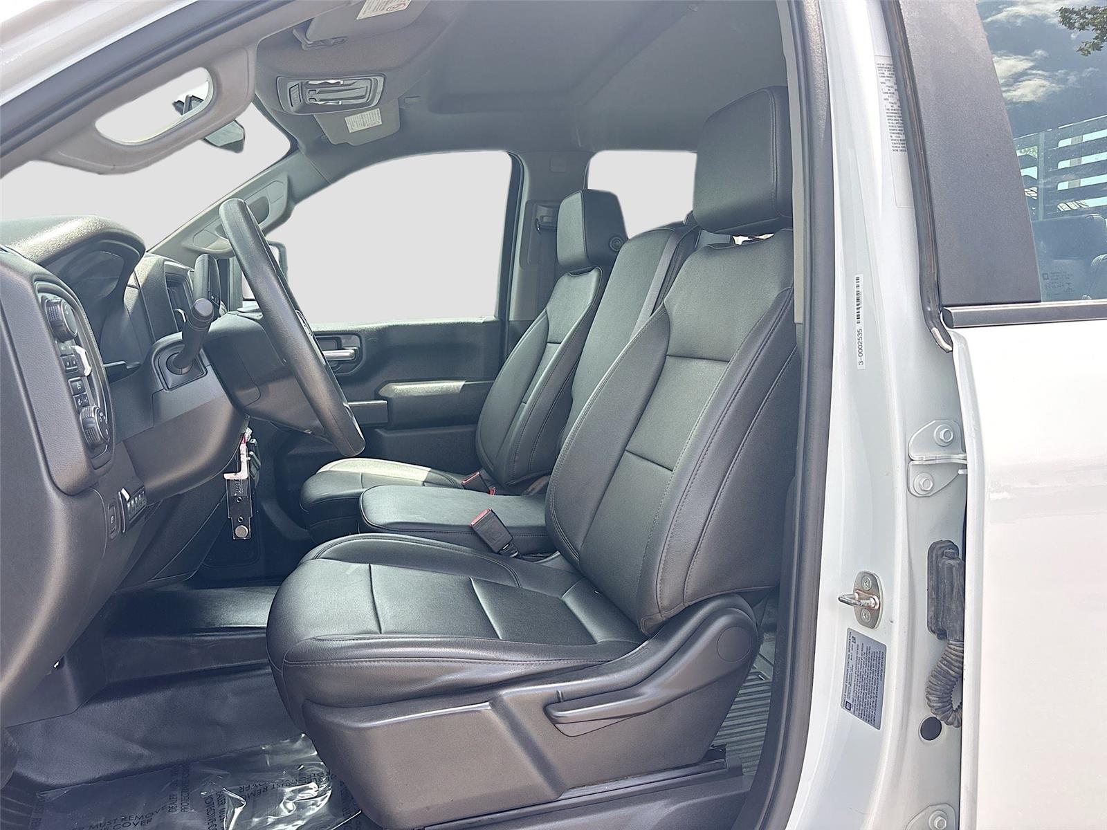 2023 Chevrolet Silverado 3500HD CC Work Truck