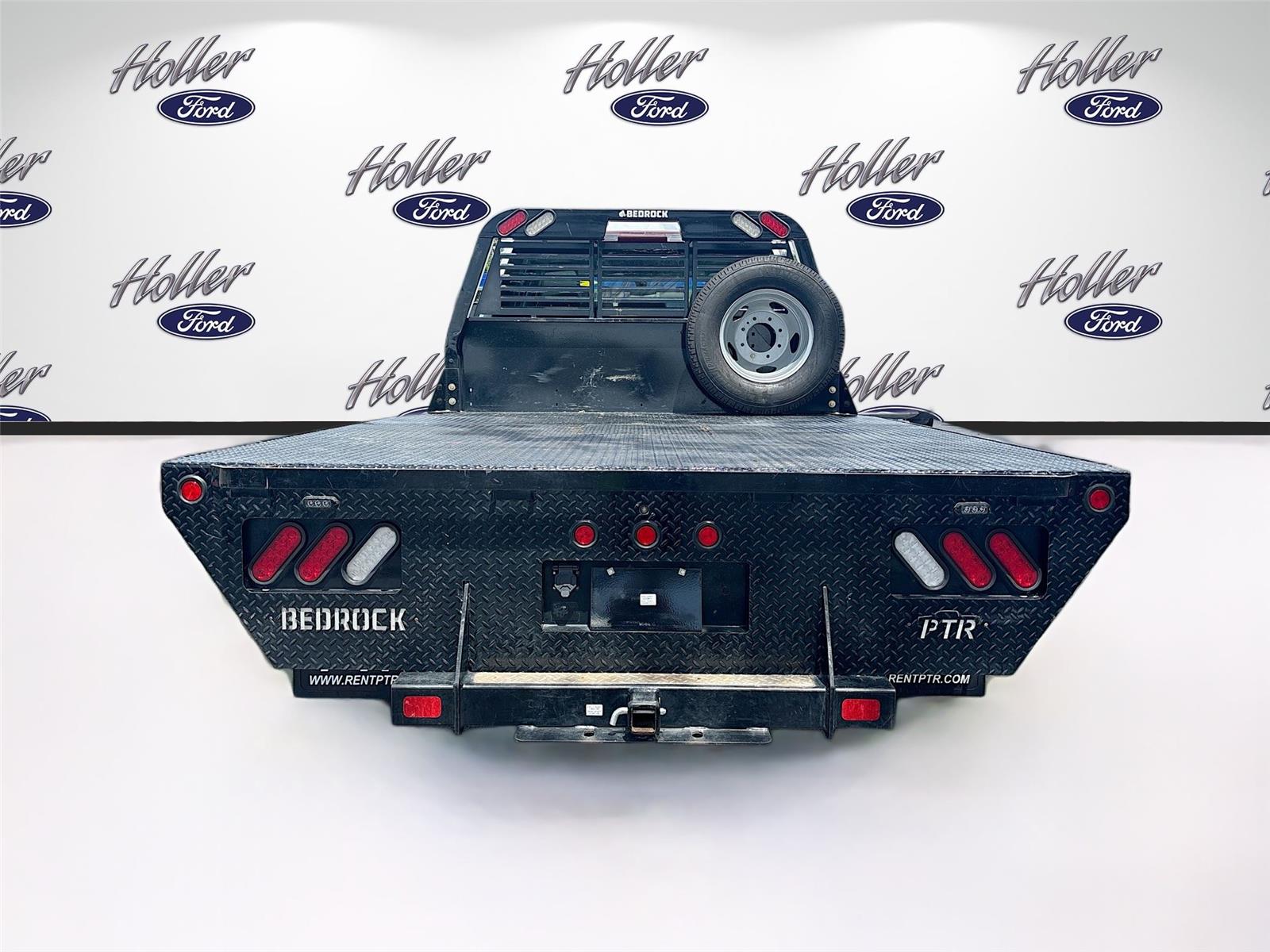 2023 Chevrolet Silverado 3500HD CC Work Truck