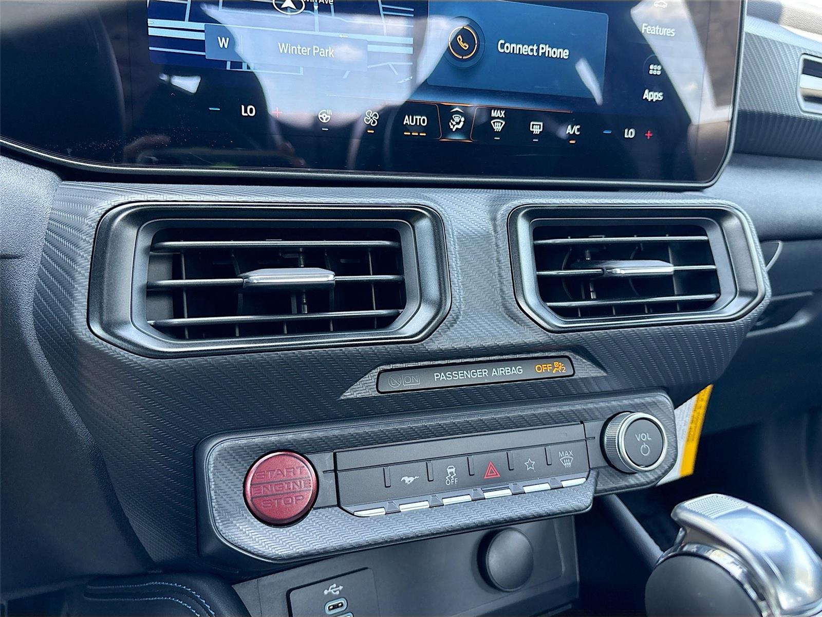 2025 Ford Mustang Dark Horse