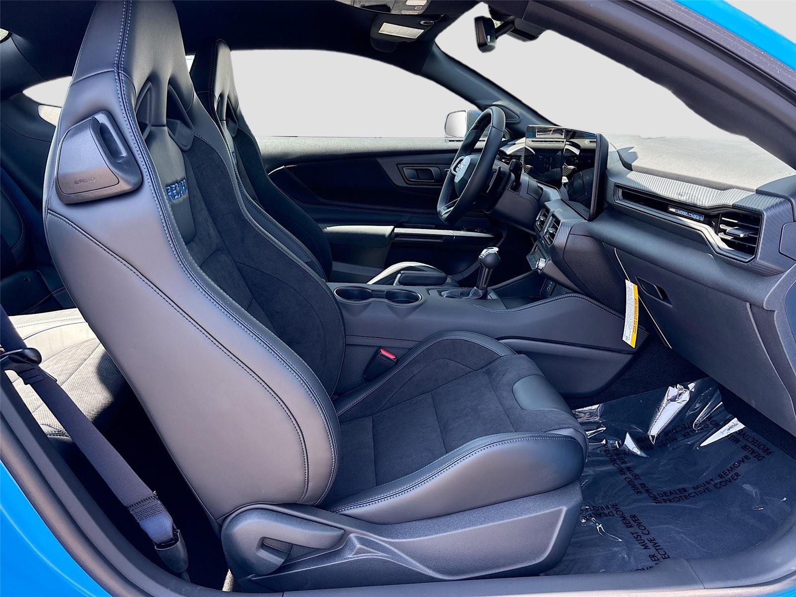 2025 Ford Mustang Dark Horse