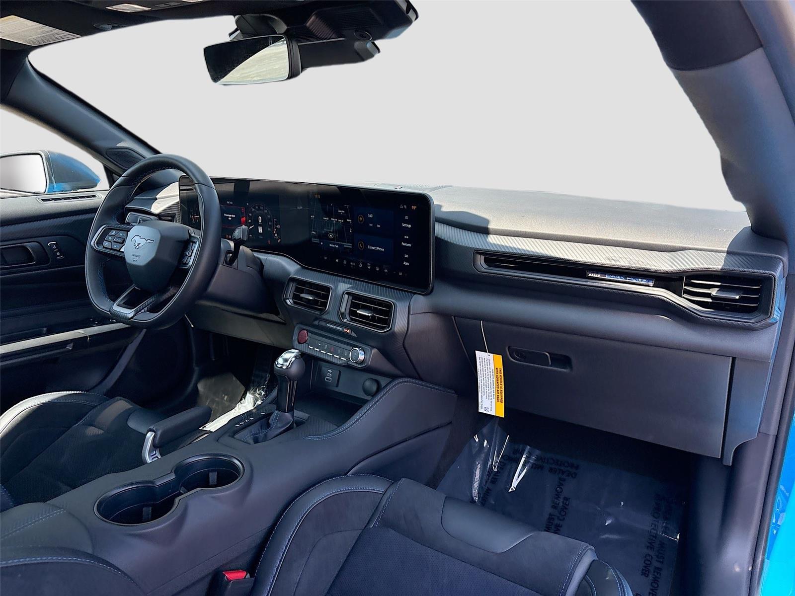 2025 Ford Mustang Dark Horse