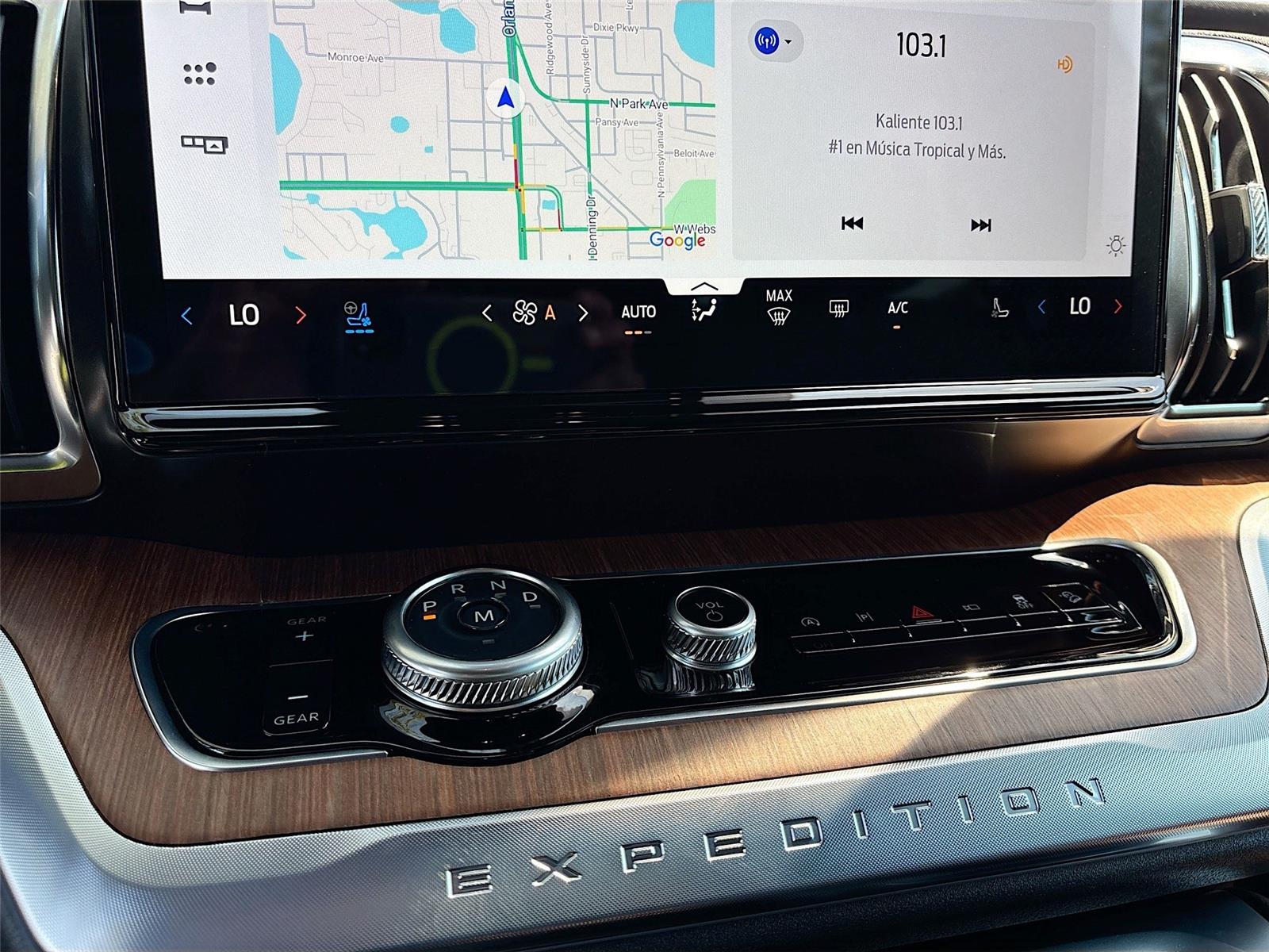 2025 Ford Expedition King Ranch