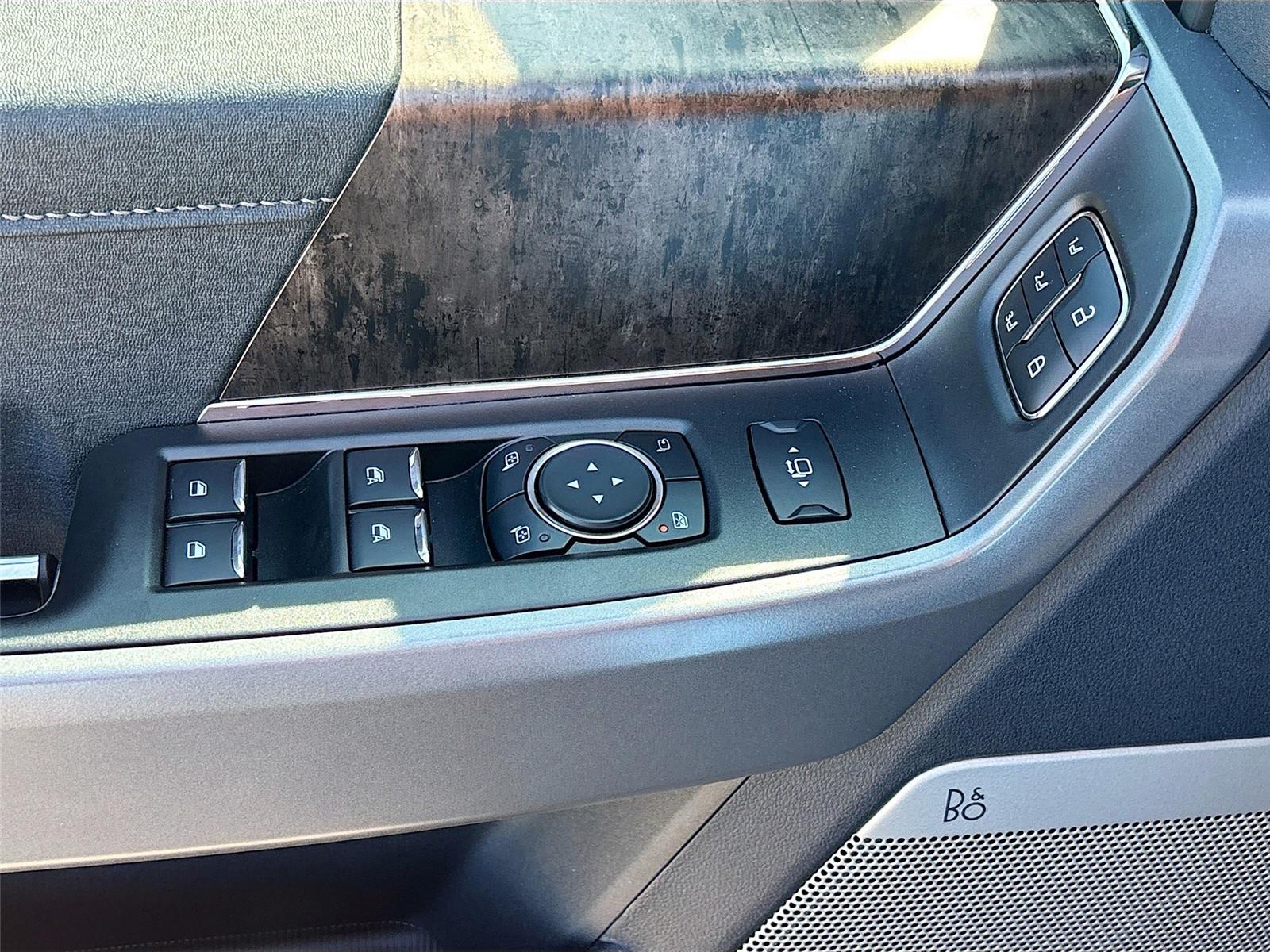 2024 Ford Super Duty F-250 SRW LARIAT