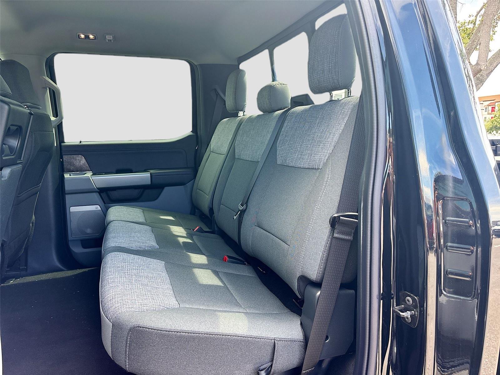 2025 Ford Super Duty F-250 SRW XLT