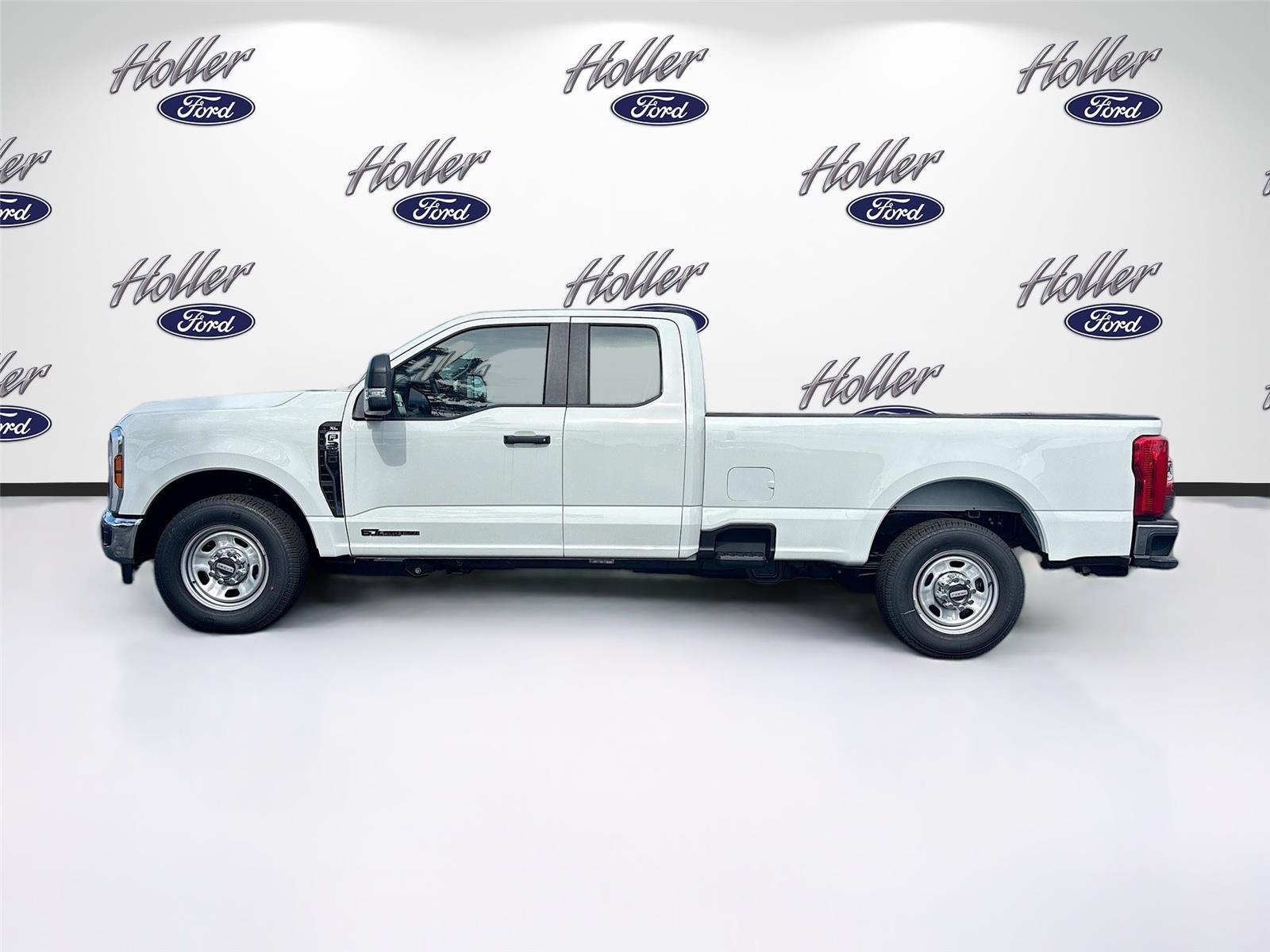 2025 Ford Super Duty F-350 SRW XL