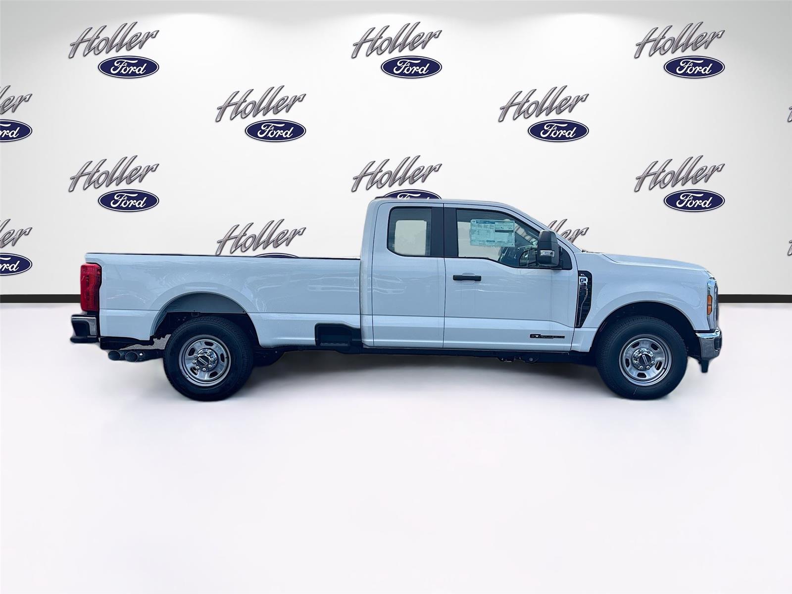 2025 Ford Super Duty F-350 SRW XL