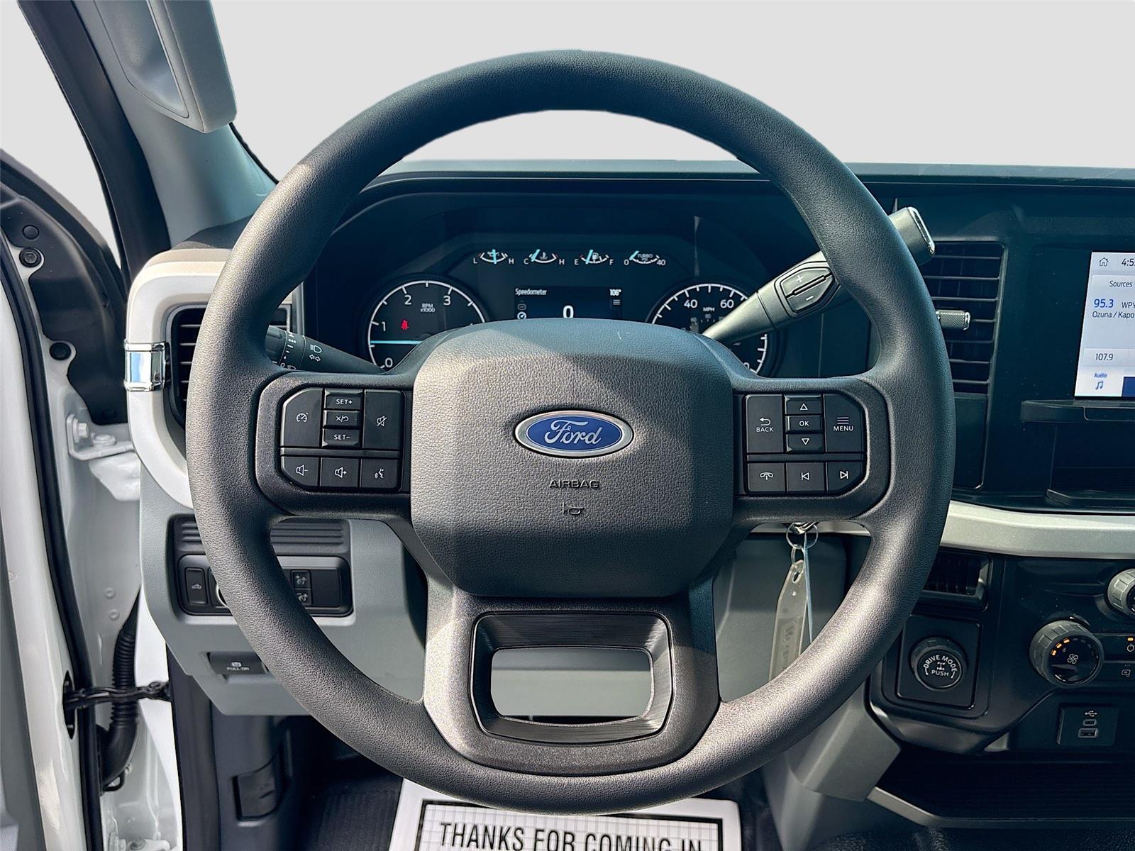 2025 Ford Super Duty F-350 SRW XL