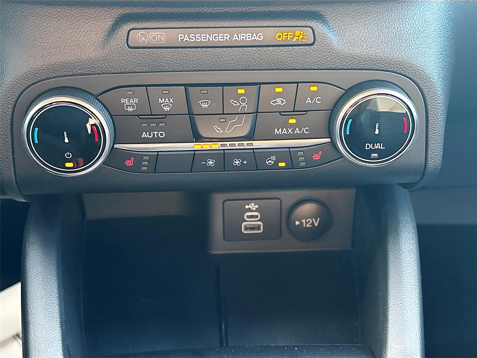 2025 Ford Escape ST-Line Select