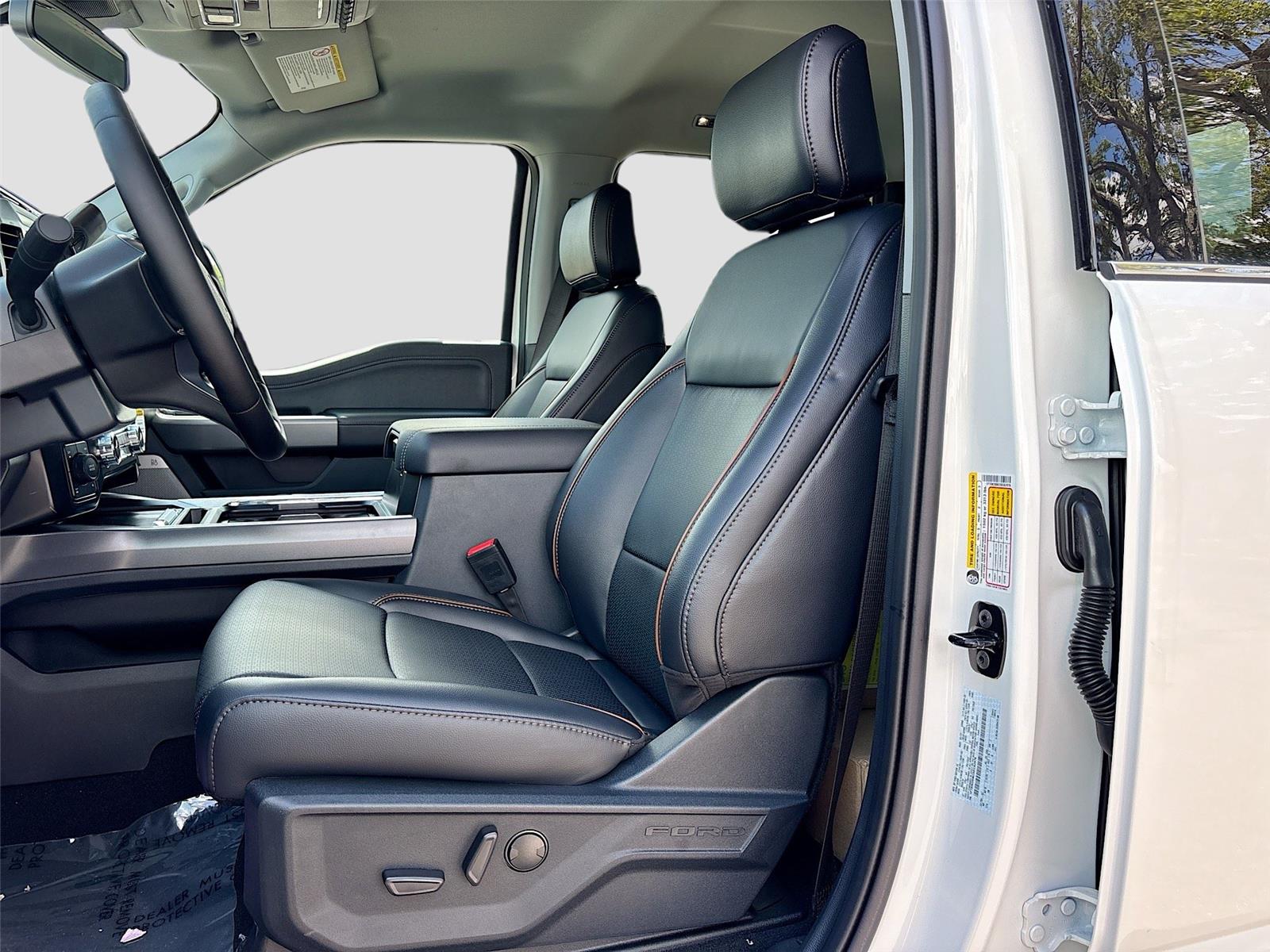 2025 Ford Super Duty F-250 SRW LARIAT