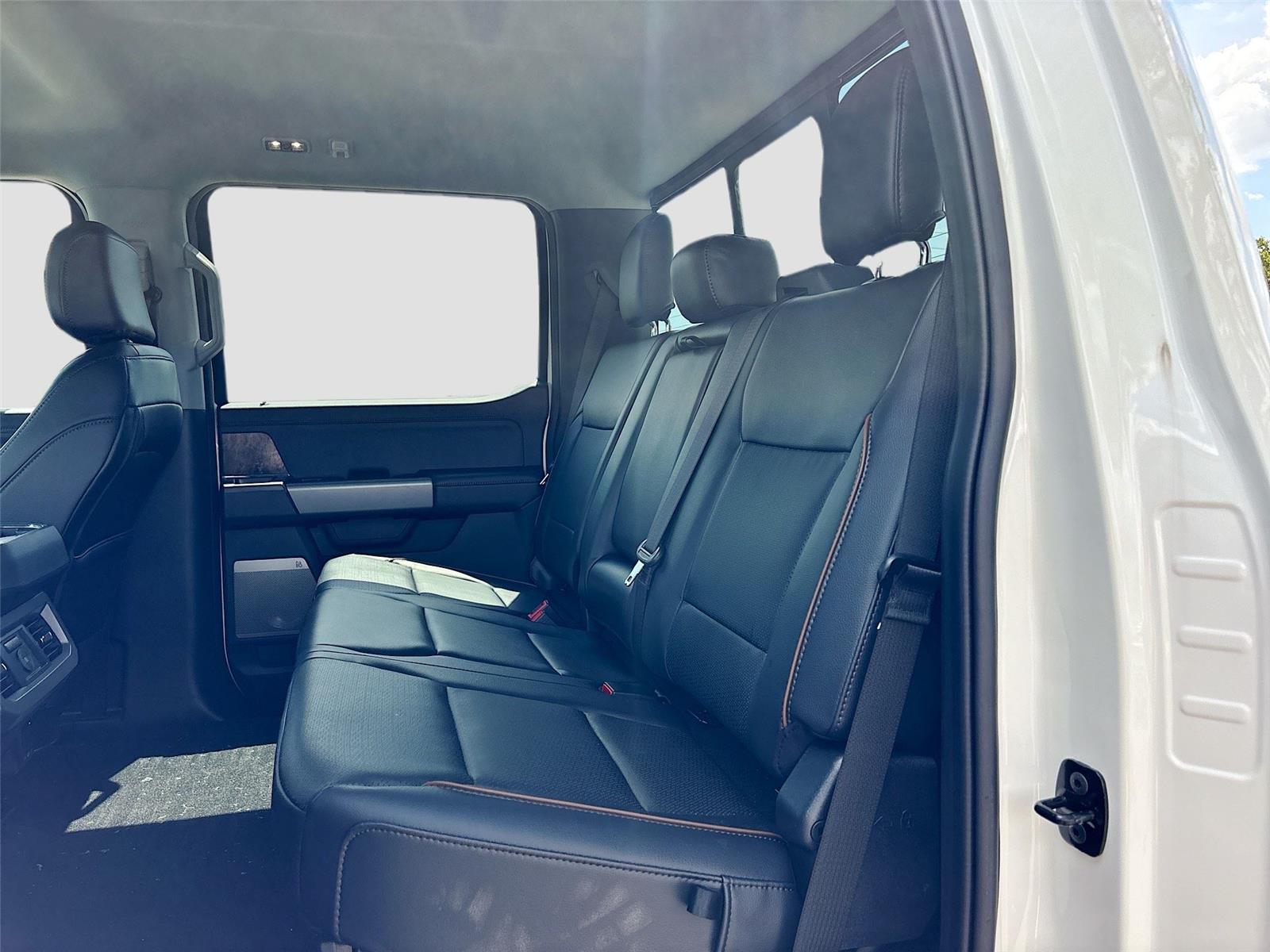 2025 Ford Super Duty F-250 SRW LARIAT