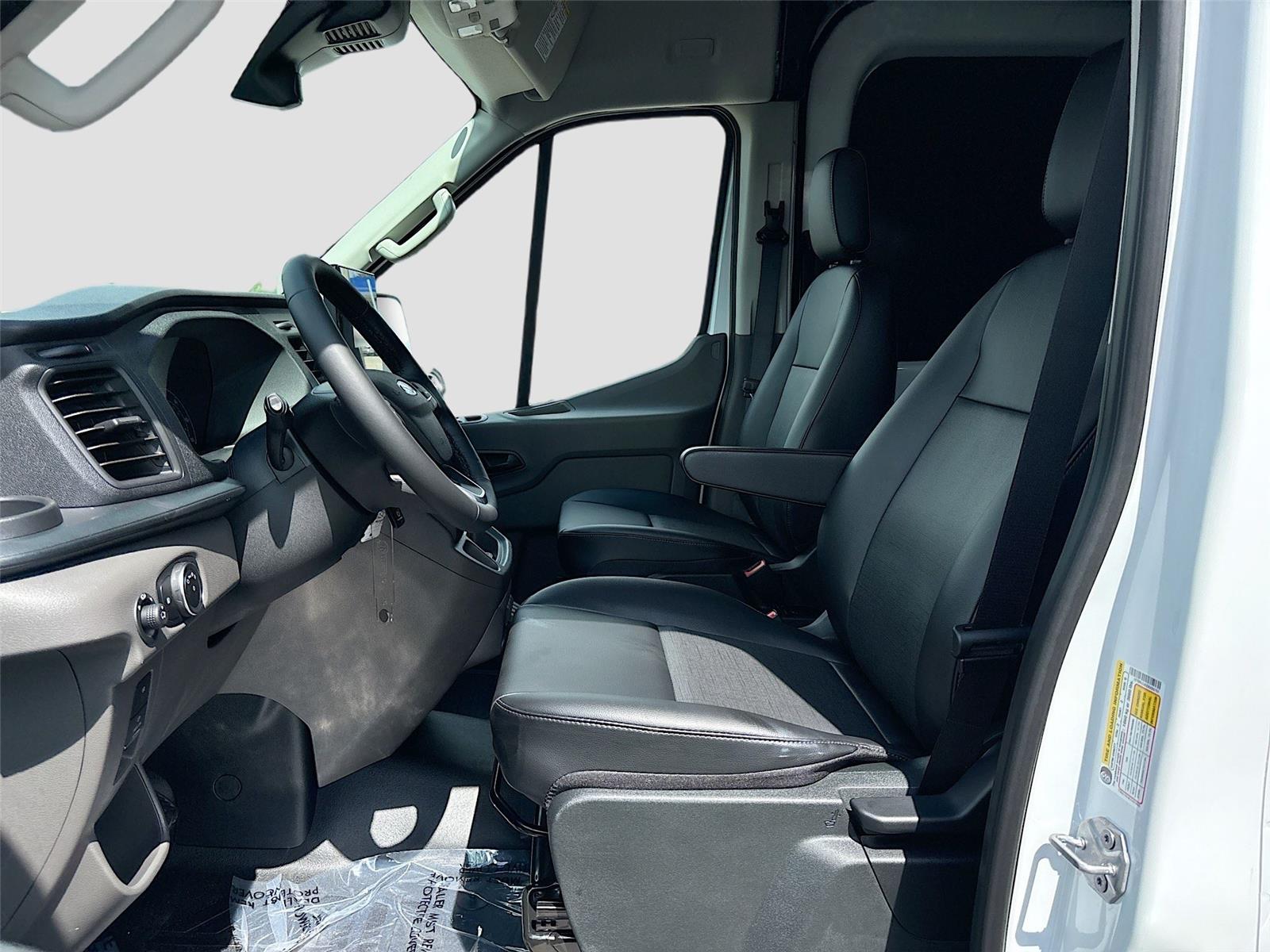 2025 Ford Transit Cargo Van