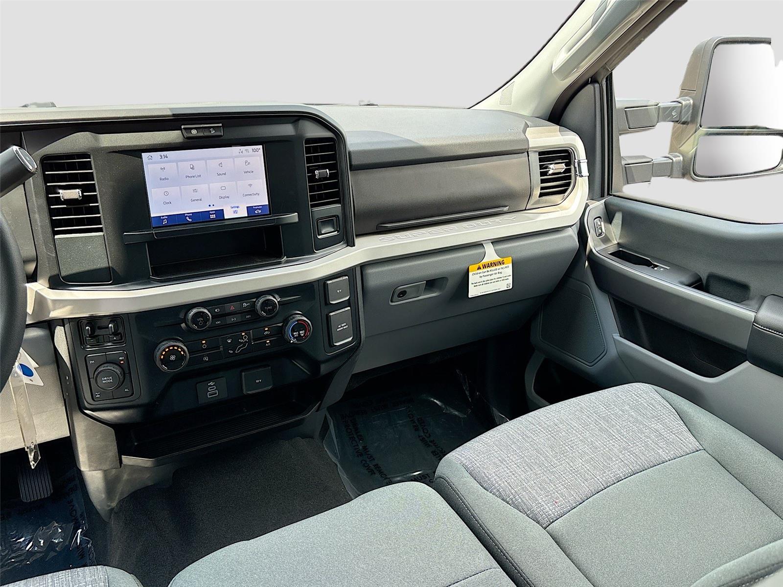 2025 Ford Super Duty F-250 SRW XLT