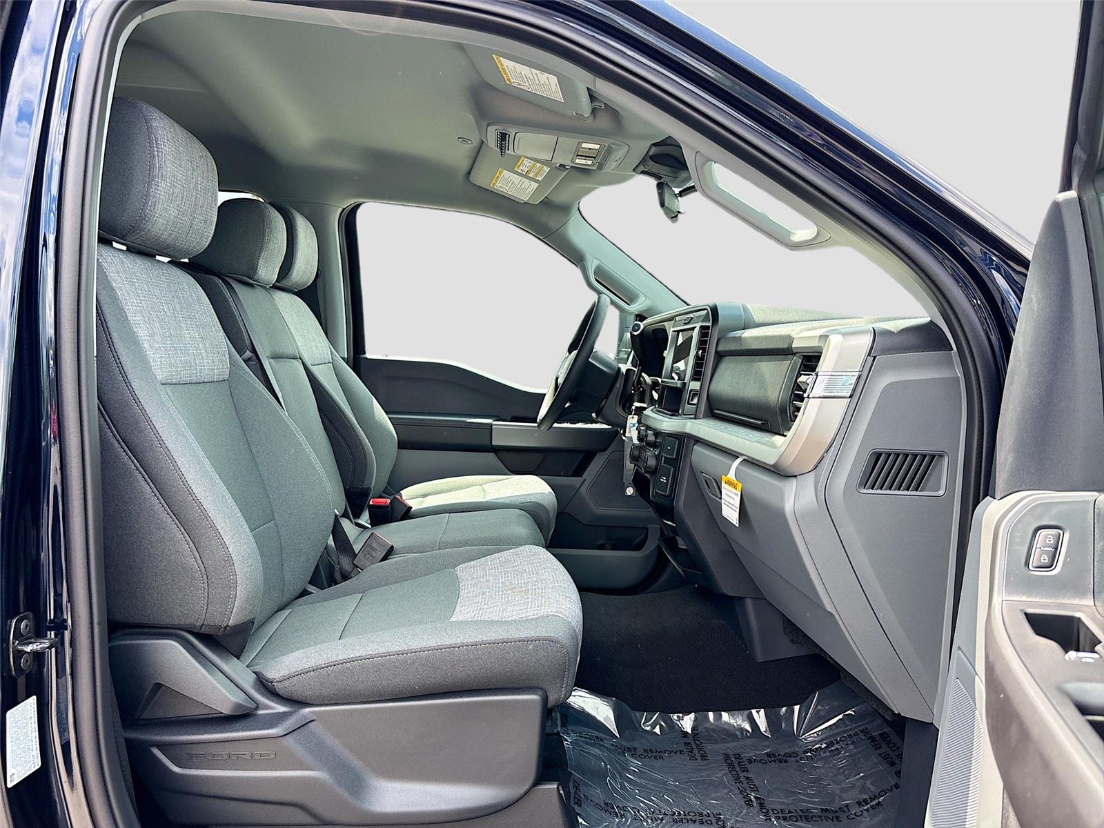2025 Ford Super Duty F-250 SRW XLT