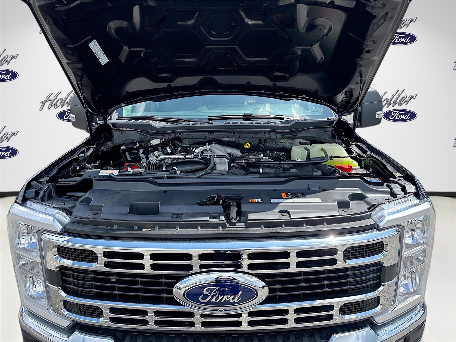 2025 Ford Super Duty F-250 SRW XLT