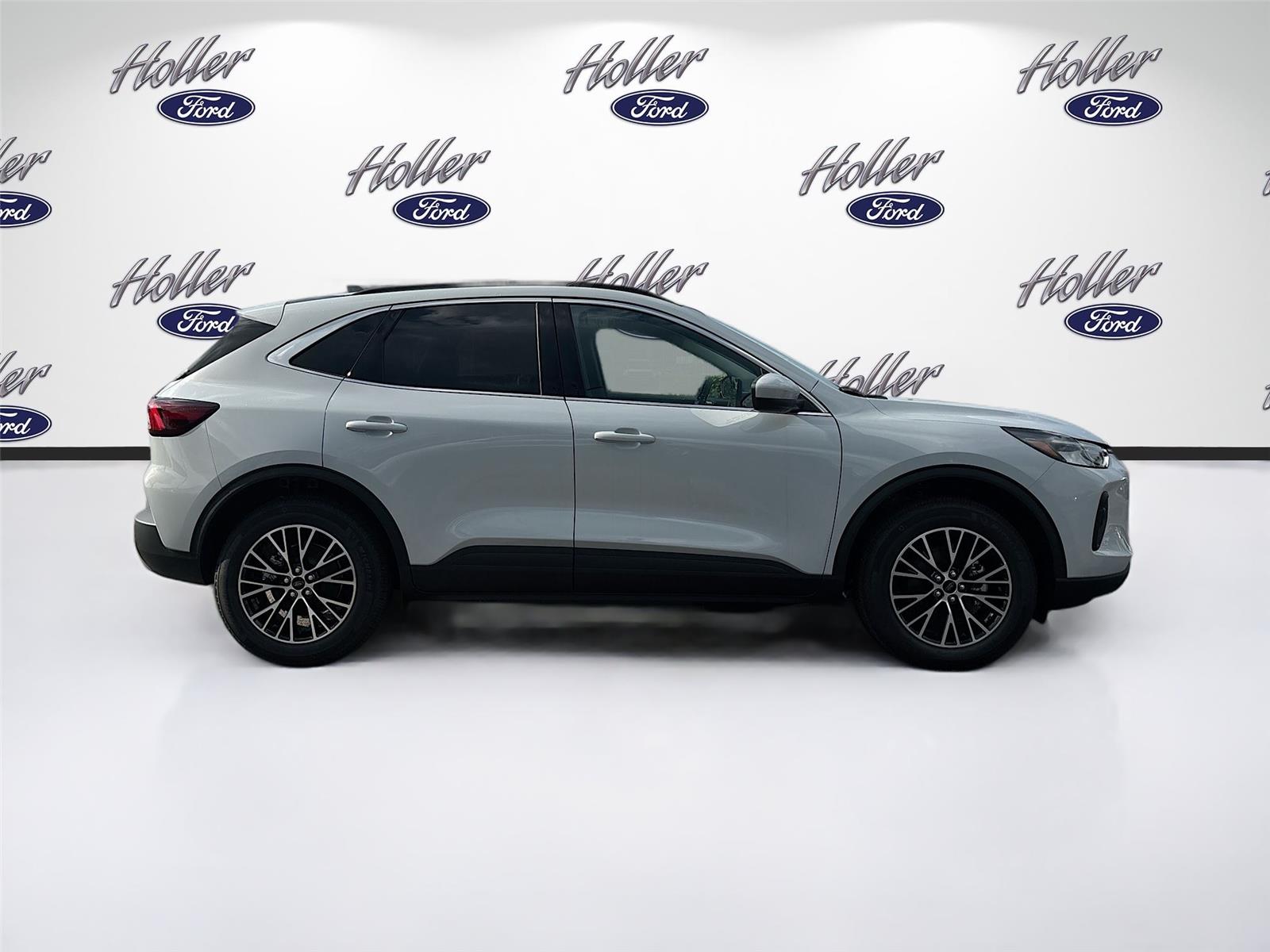 Ford Escape Plug-In Hybrid Base