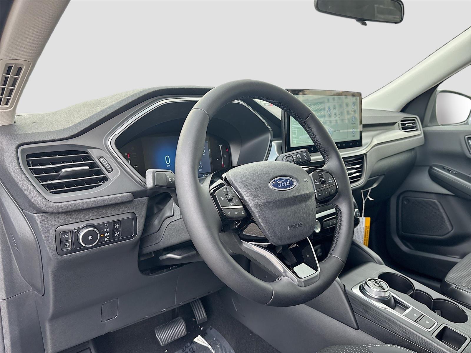 Ford Escape Plug-In Hybrid Base