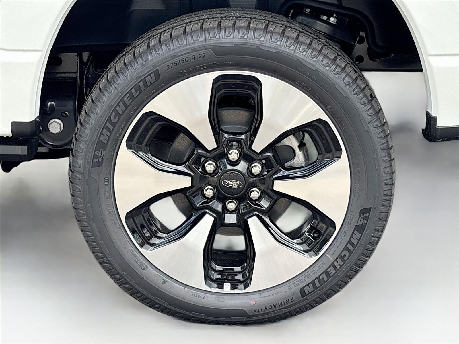 Ford F-150 Lightning Platinum