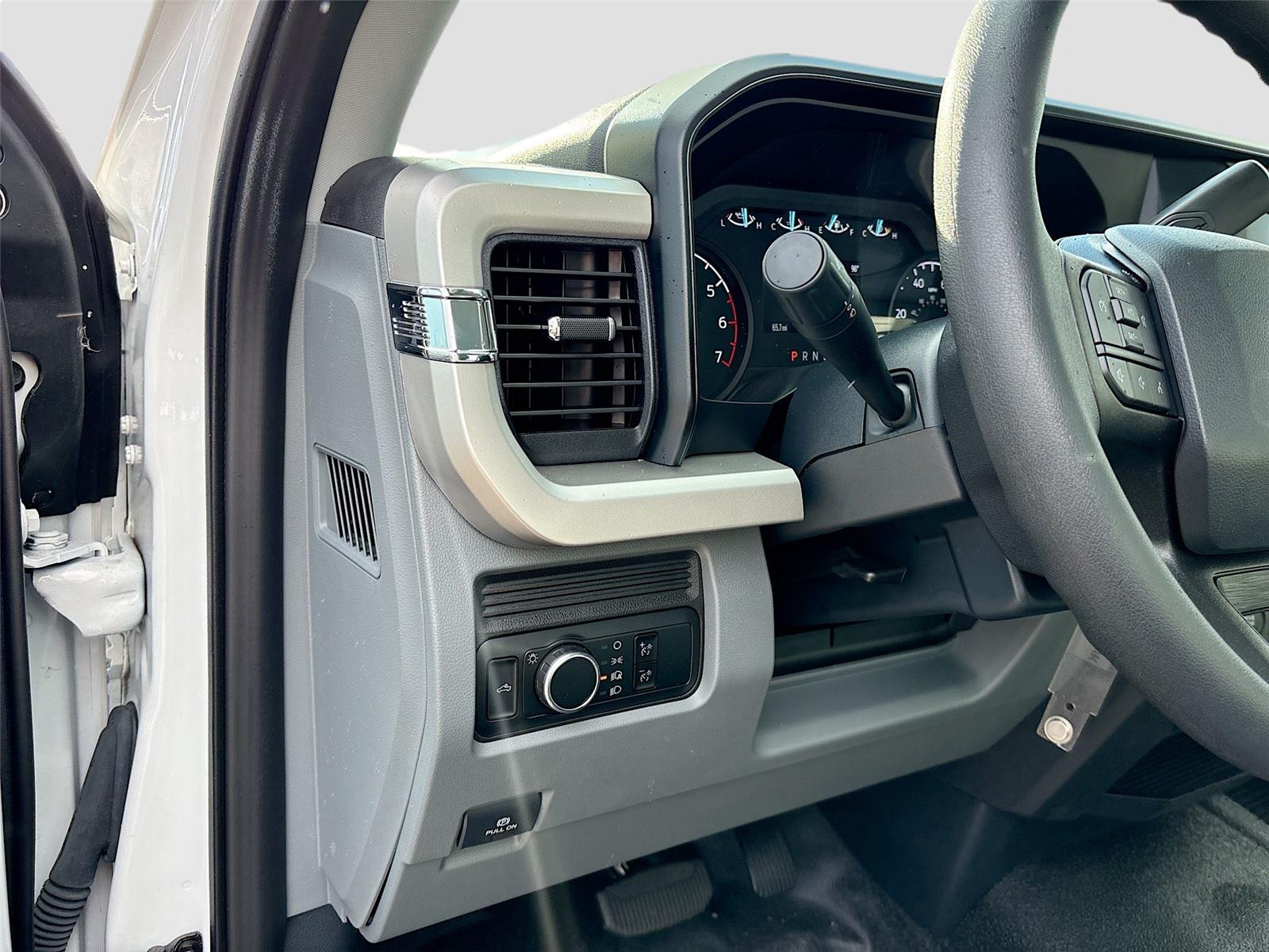 2024 Ford Super Duty F-250 SRW XL