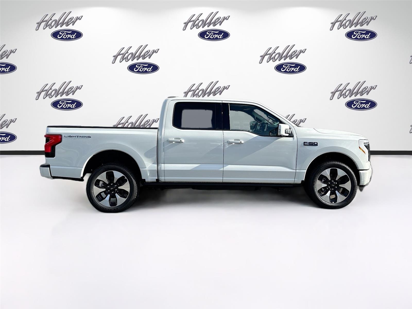 Ford F-150 Lightning Platinum