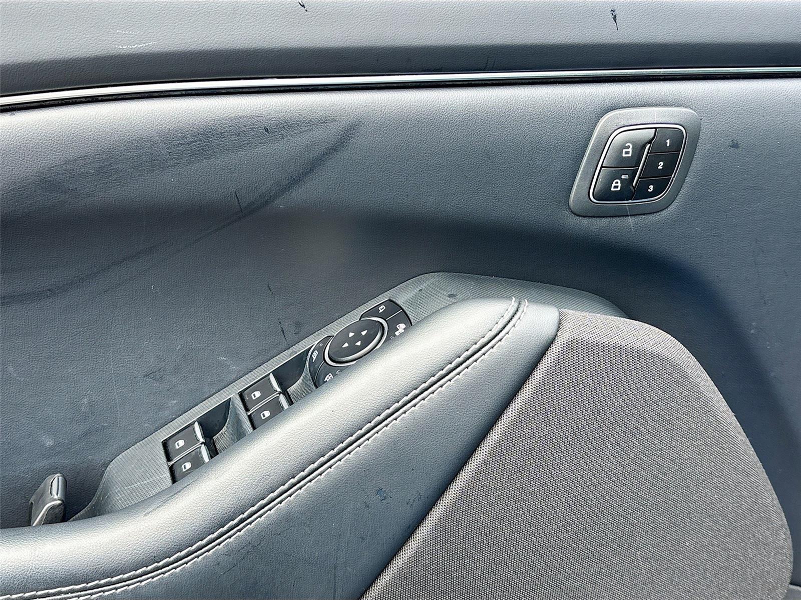 2023 Ford Mustang Mach-E California Route 1