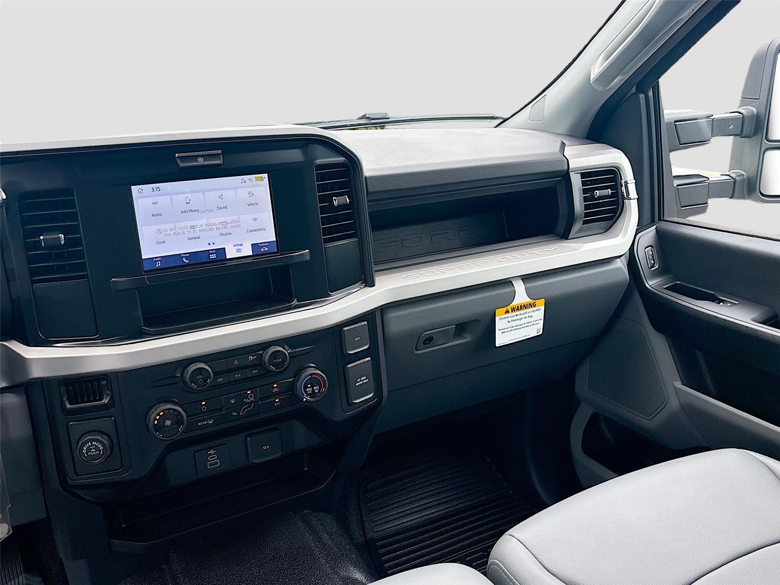 2026 Ford Super Duty F-350 SRW XL