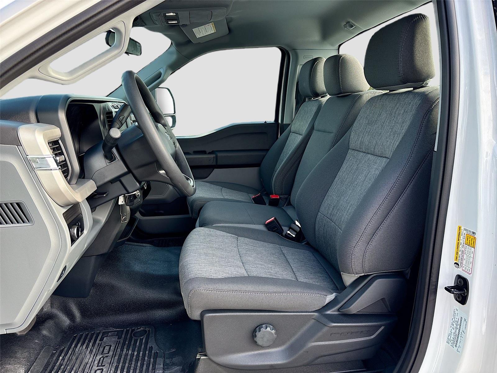 2024 Ford Super Duty F-350 SRW XL