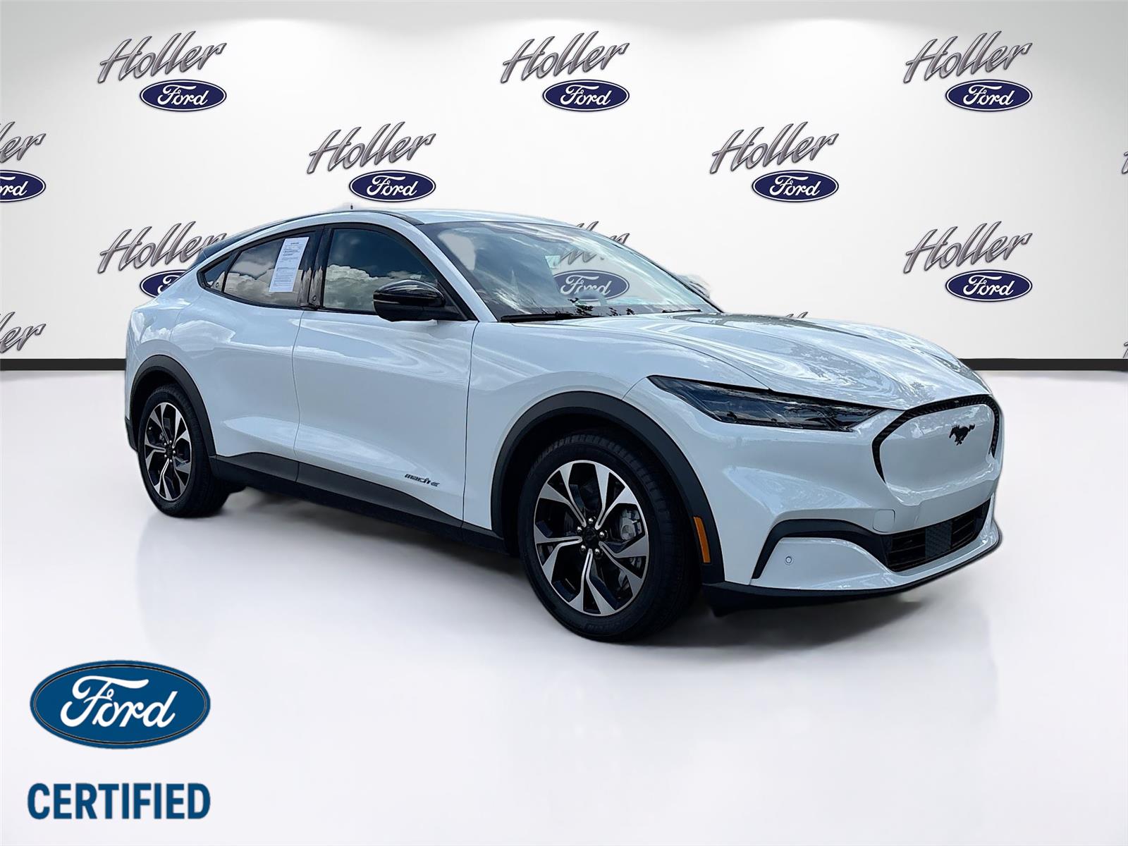 2025 Ford Mustang Mach-E Select