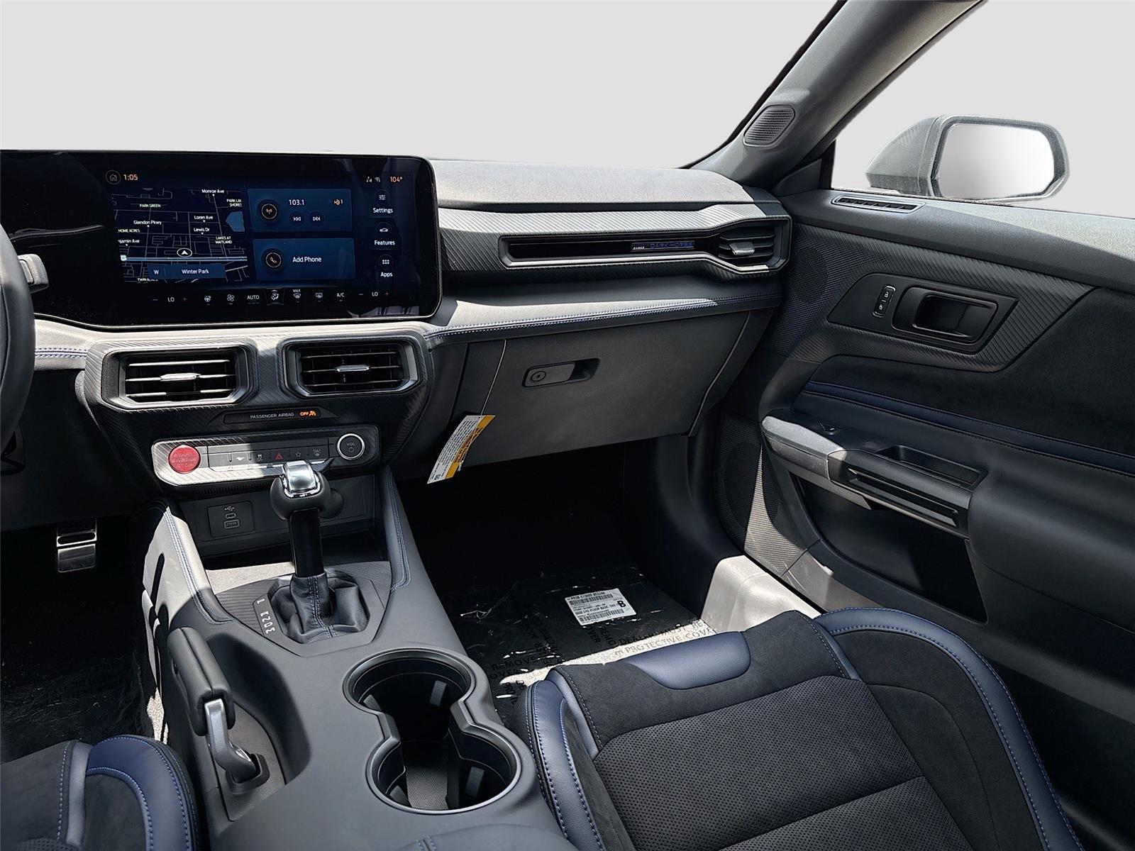 2025 Ford Mustang Dark Horse