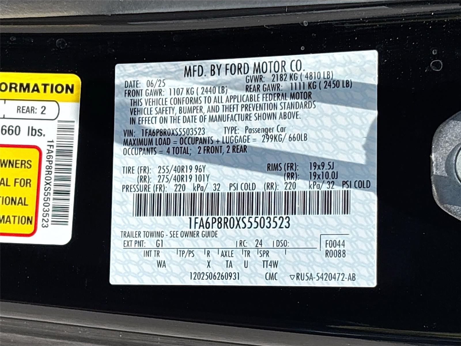 2025 Ford Mustang Dark Horse