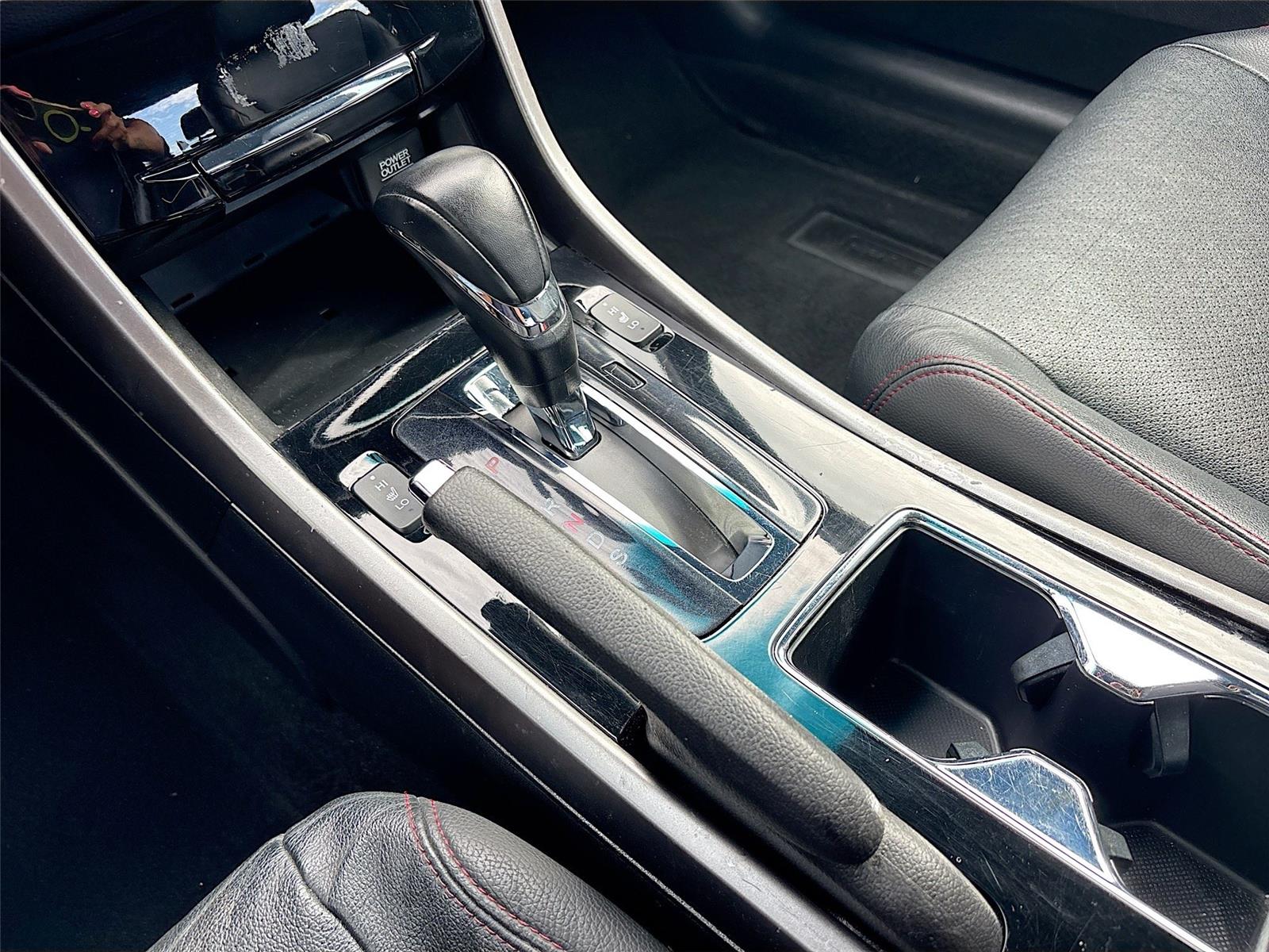 2017 Honda Accord Sedan Sport SE