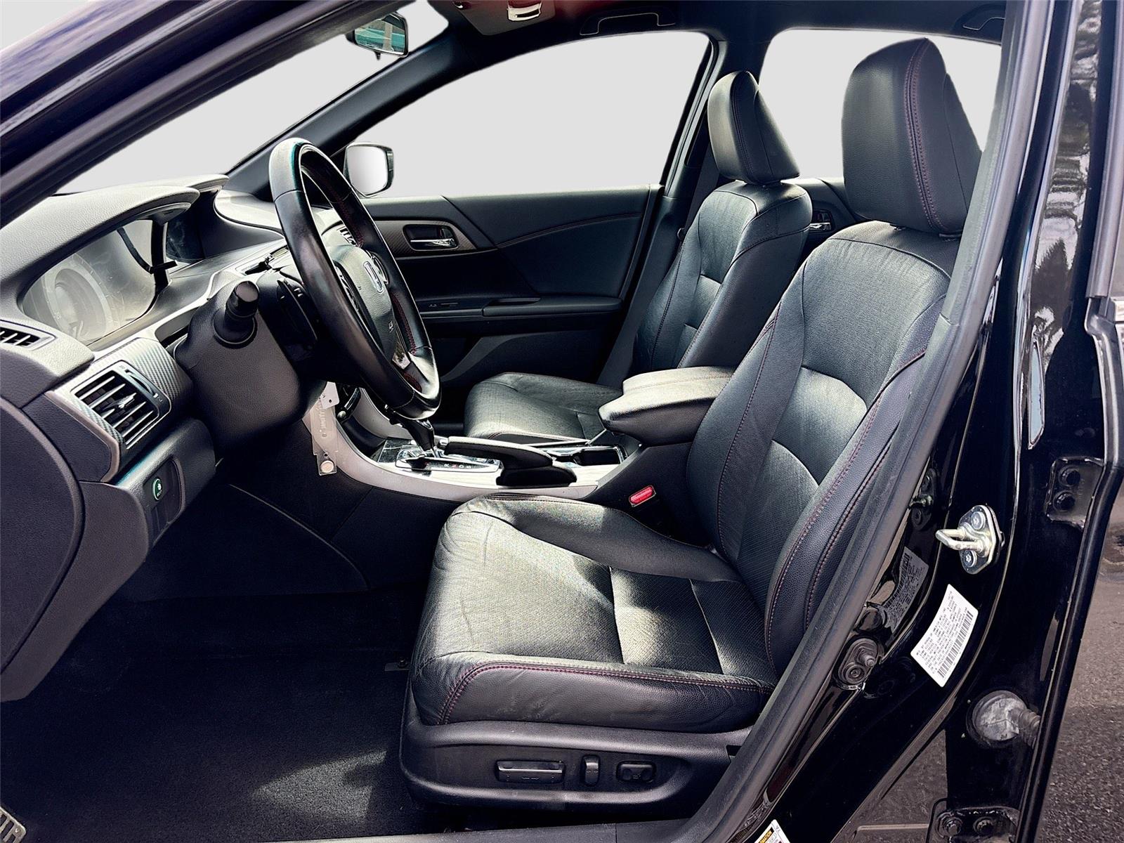 2017 Honda Accord Sedan Sport SE