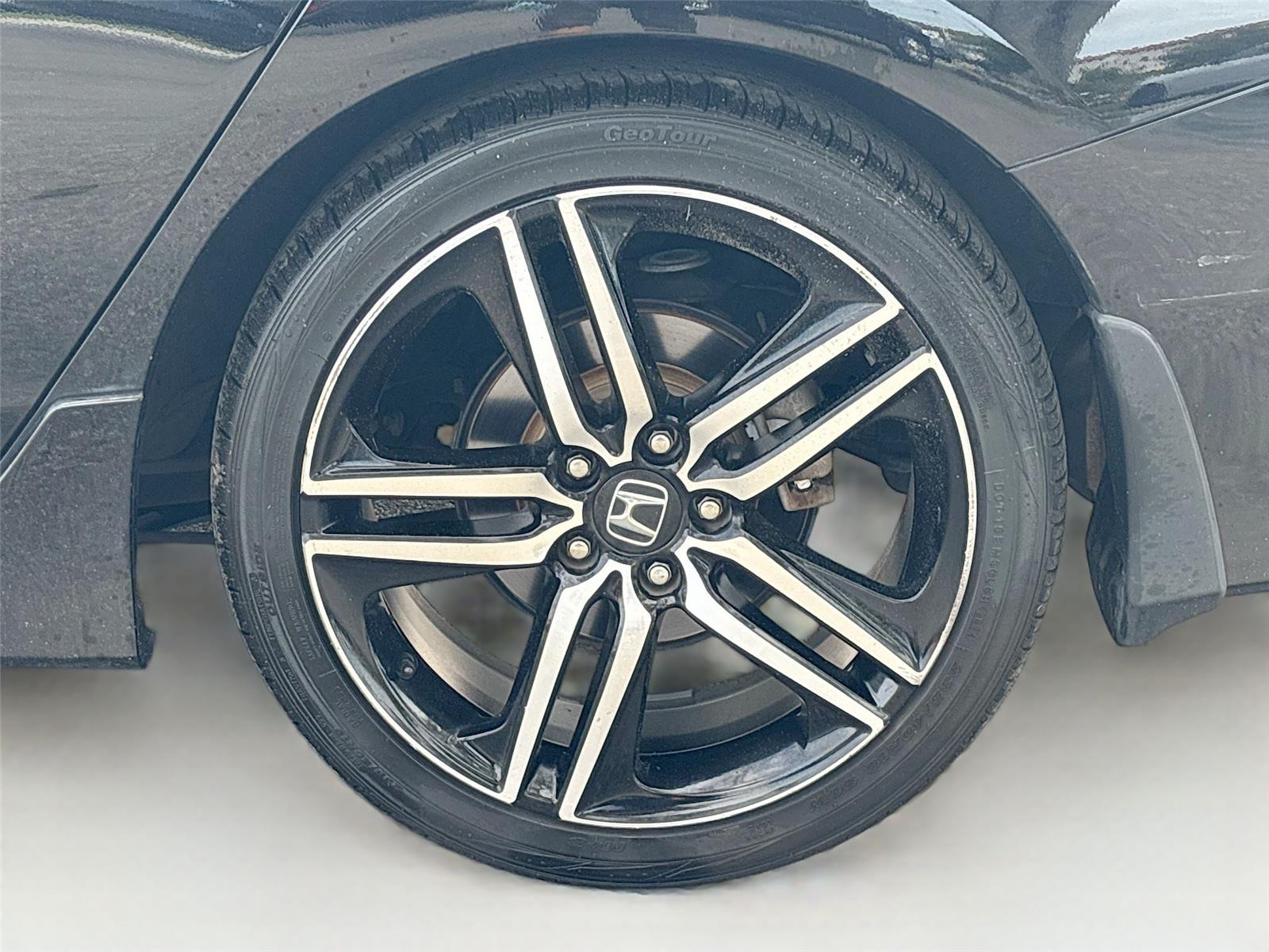 2017 Honda Accord Sedan Sport SE