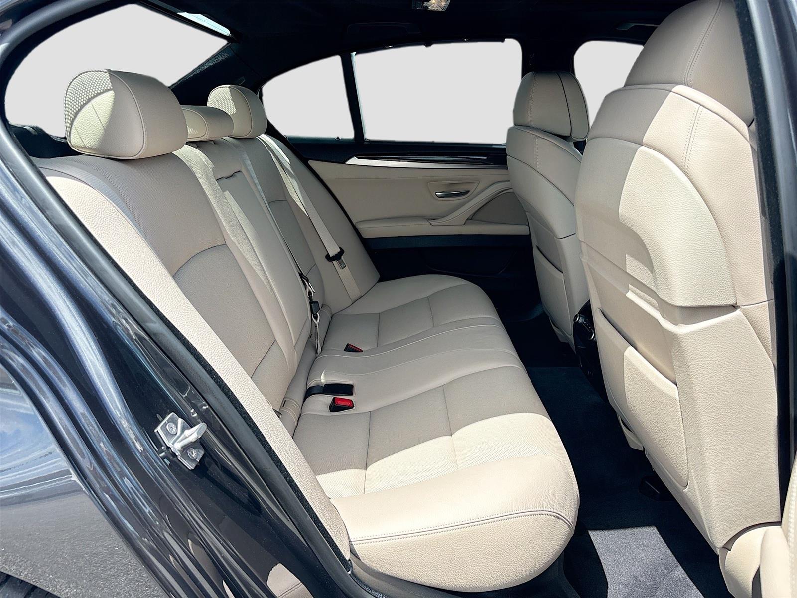 2012 BMW 5 Series 535i