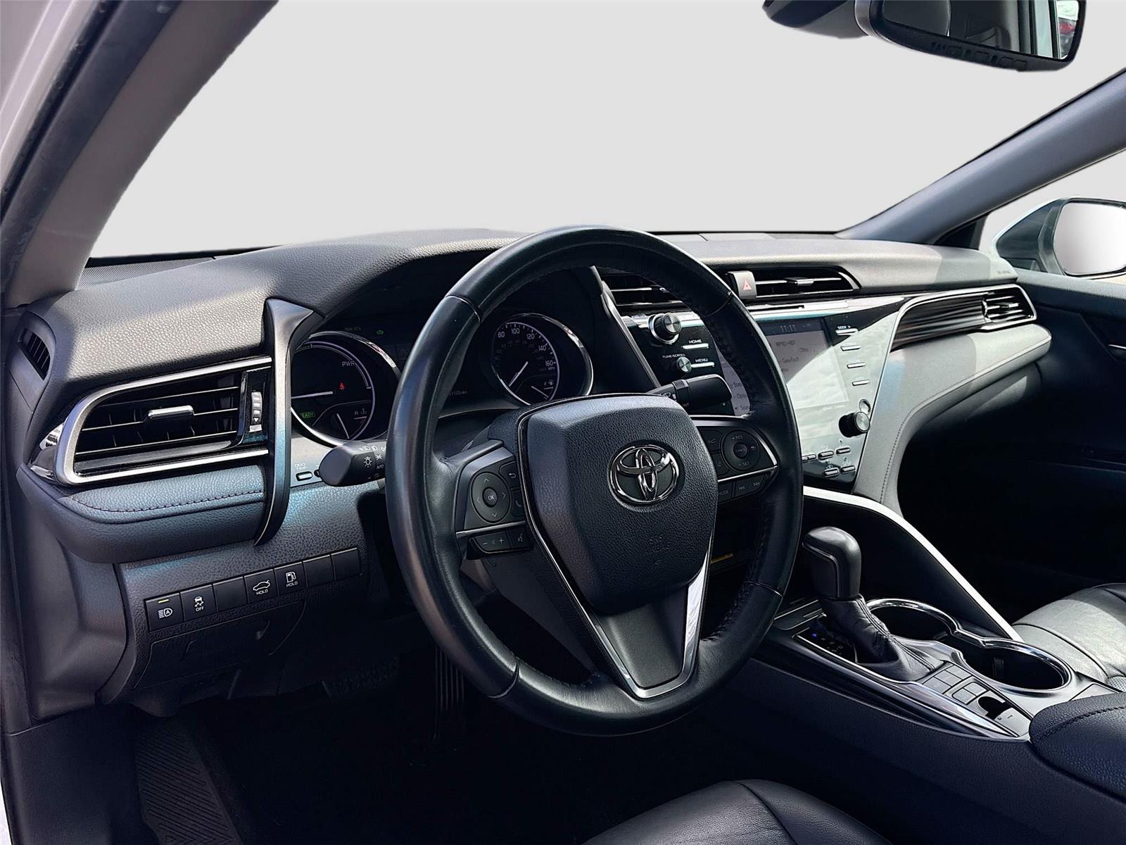 2019 Toyota Camry Hybrid XLE