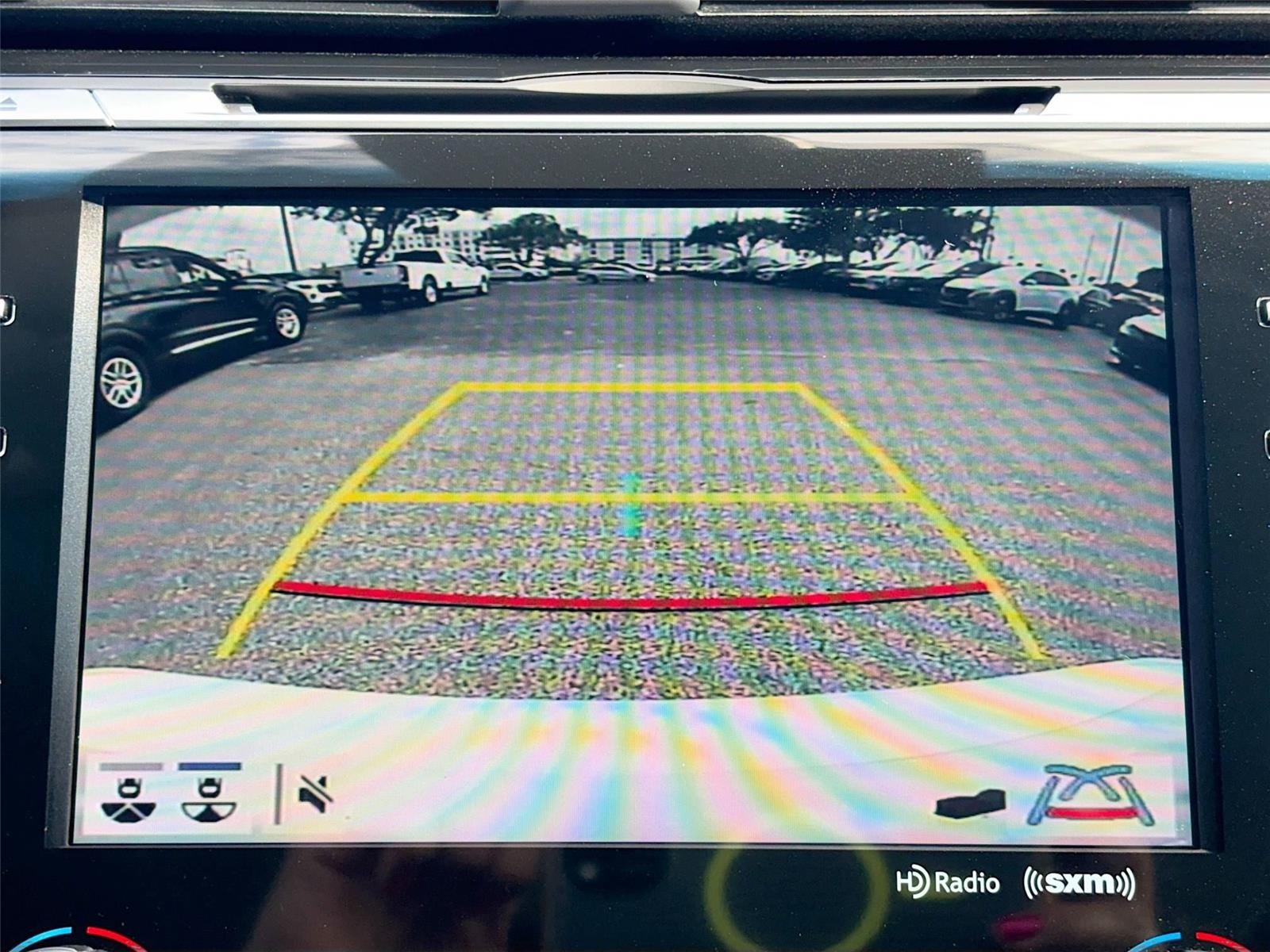 2019 Toyota Camry Hybrid XLE