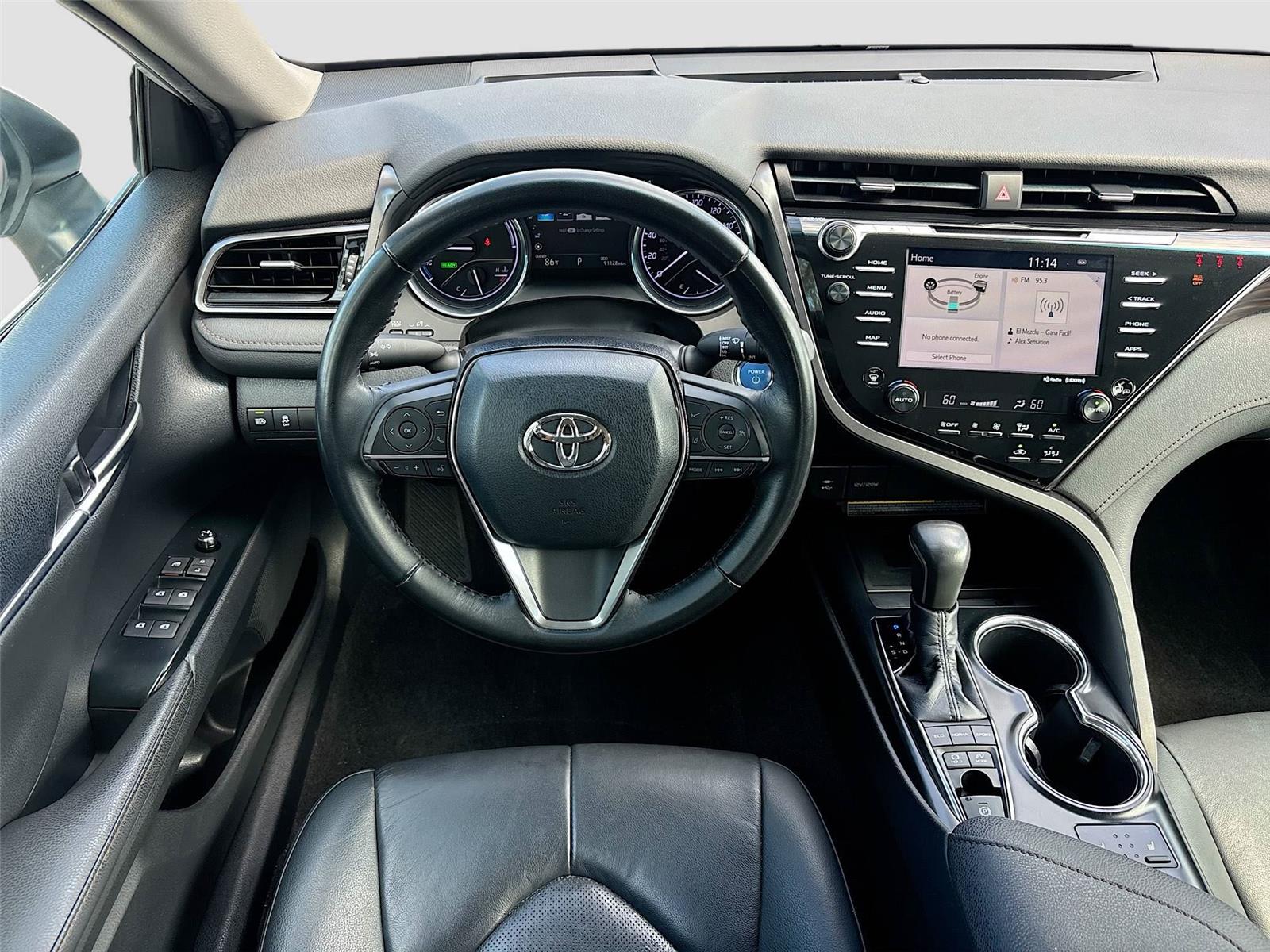 2019 Toyota Camry Hybrid XLE