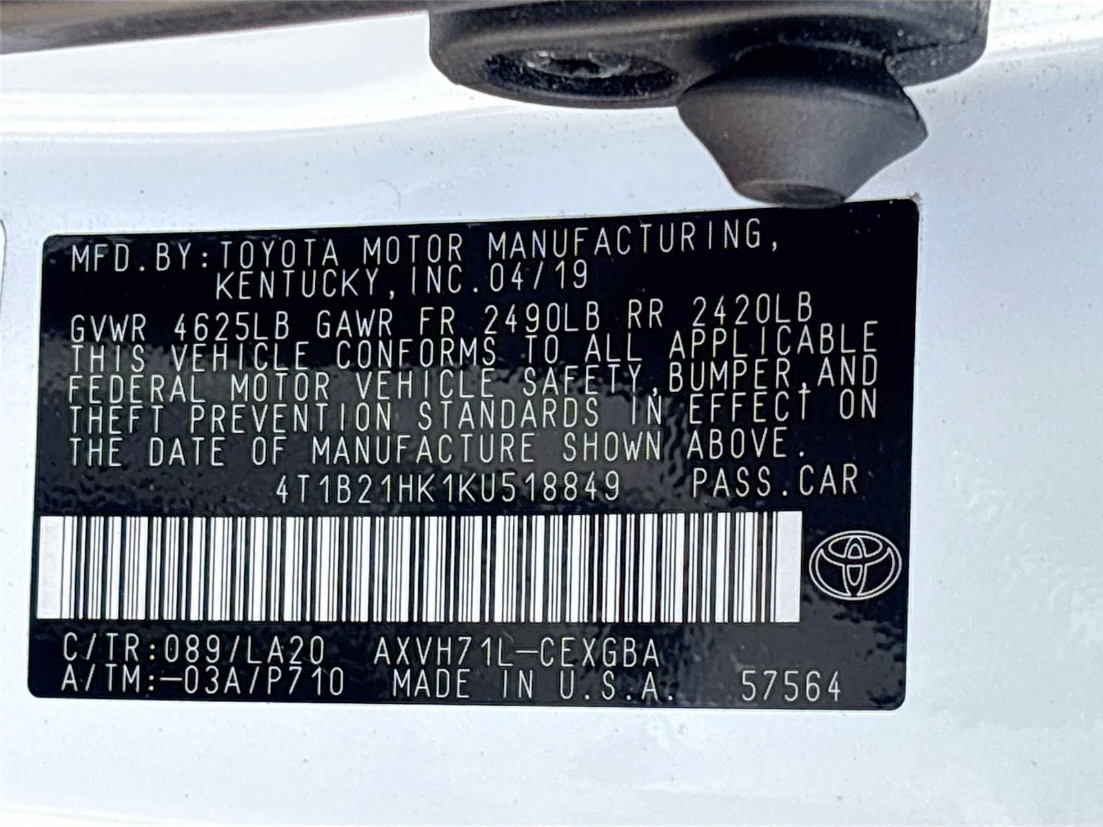 2019 Toyota Camry Hybrid XLE