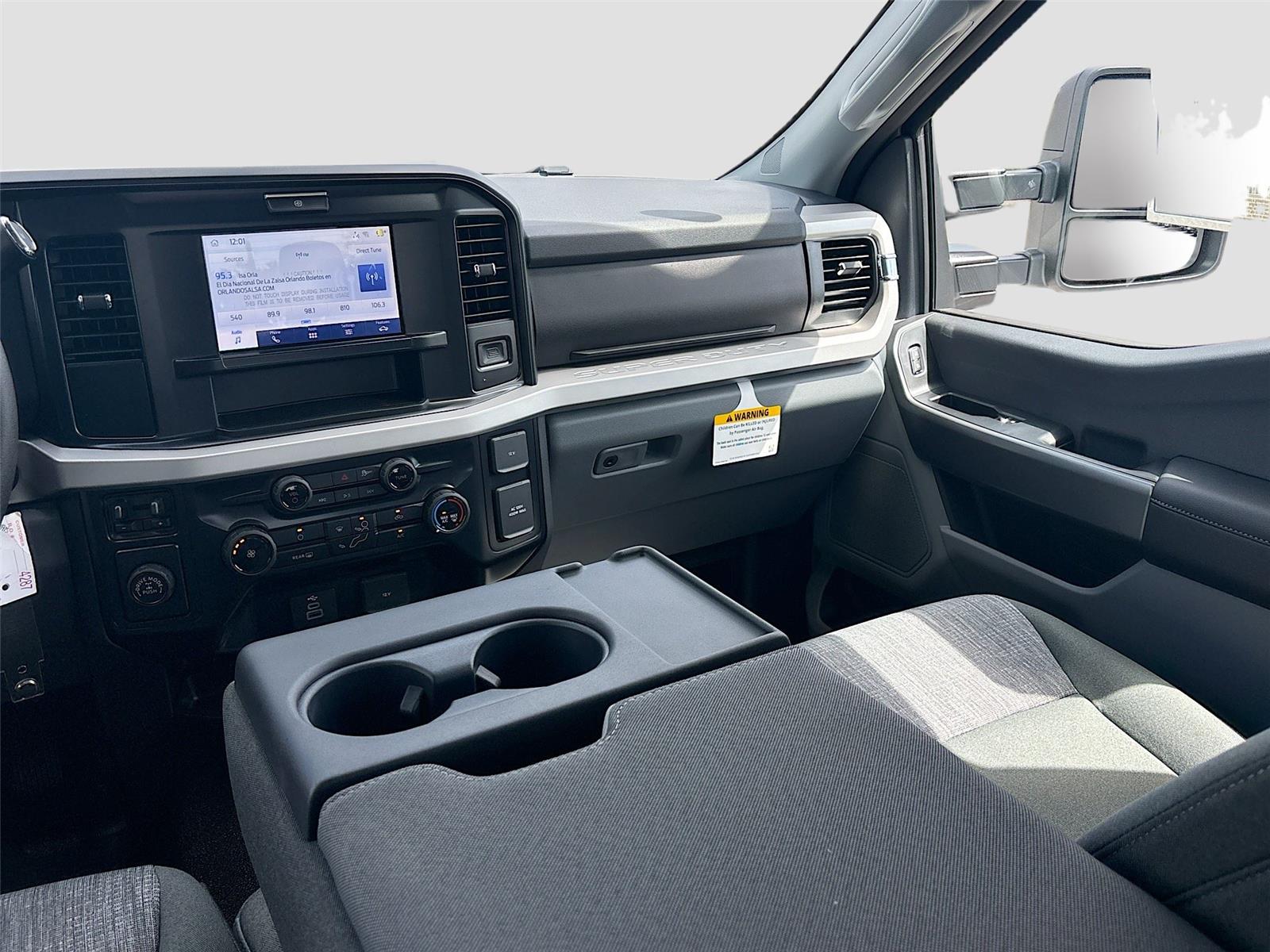 2026 Ford Super Duty F-350 SRW XLT