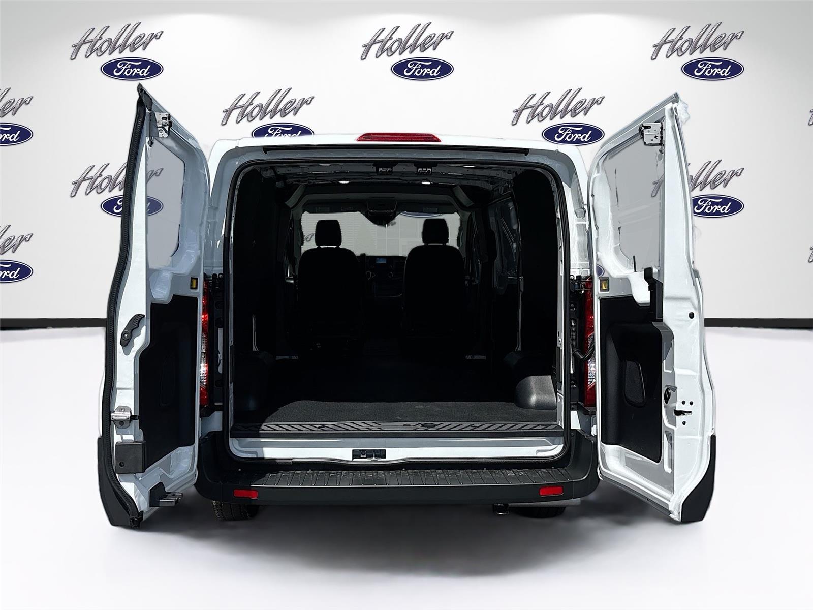 2025 Ford Transit Cargo Van