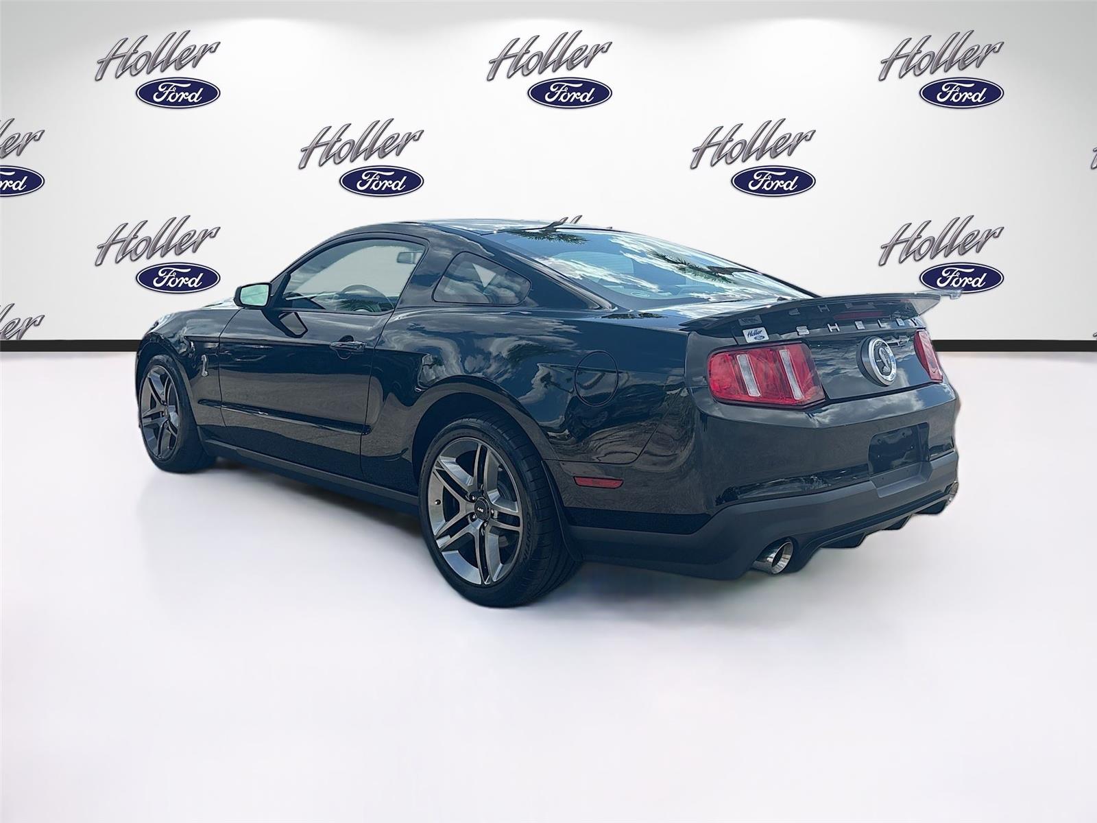 2010 Ford Shelby GT500 Base