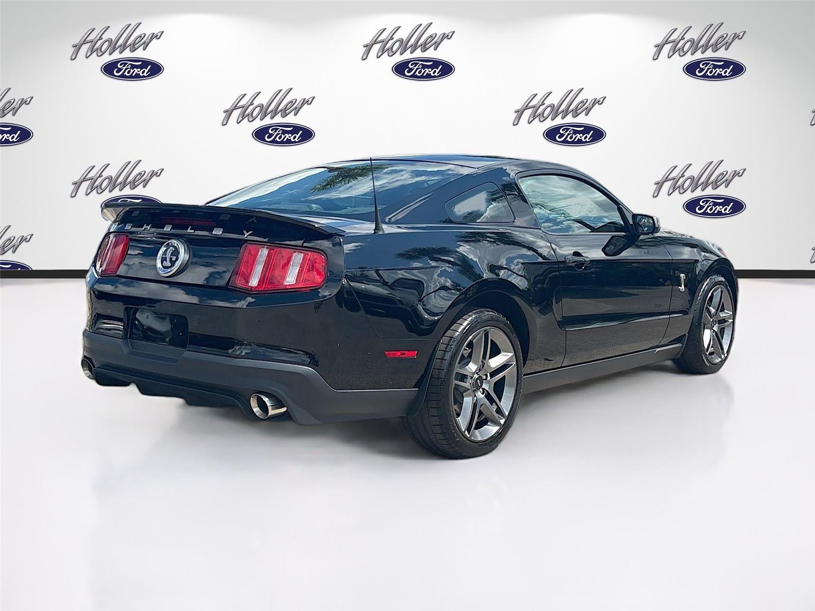 2010 Ford Shelby GT500 Base
