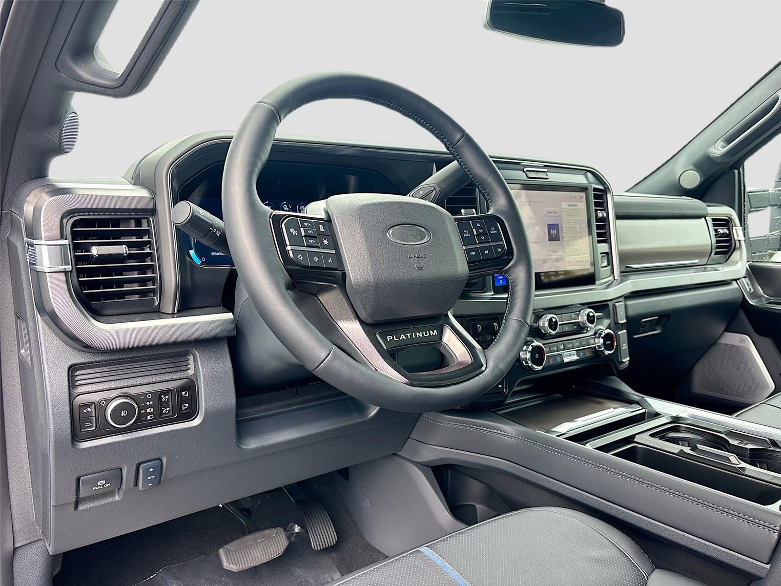 2026 Ford Super Duty F-250 SRW Platinum
