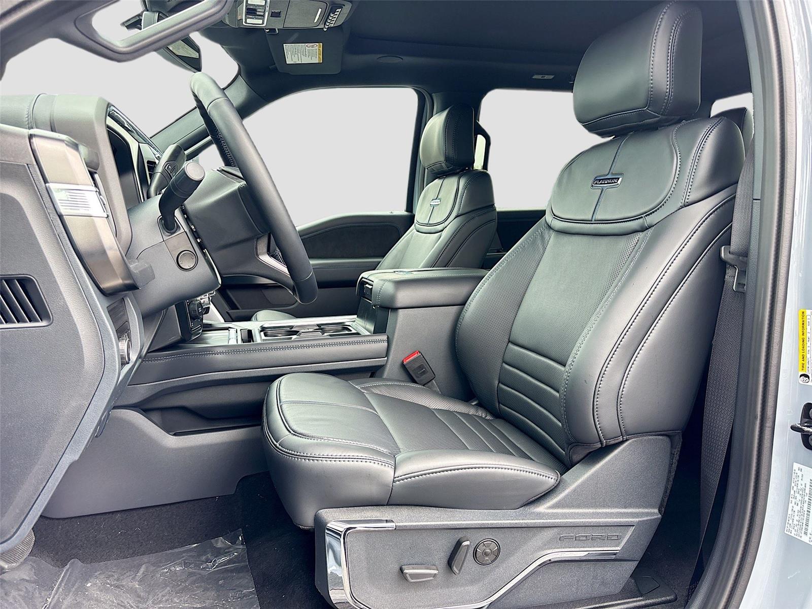 2026 Ford Super Duty F-250 SRW Platinum