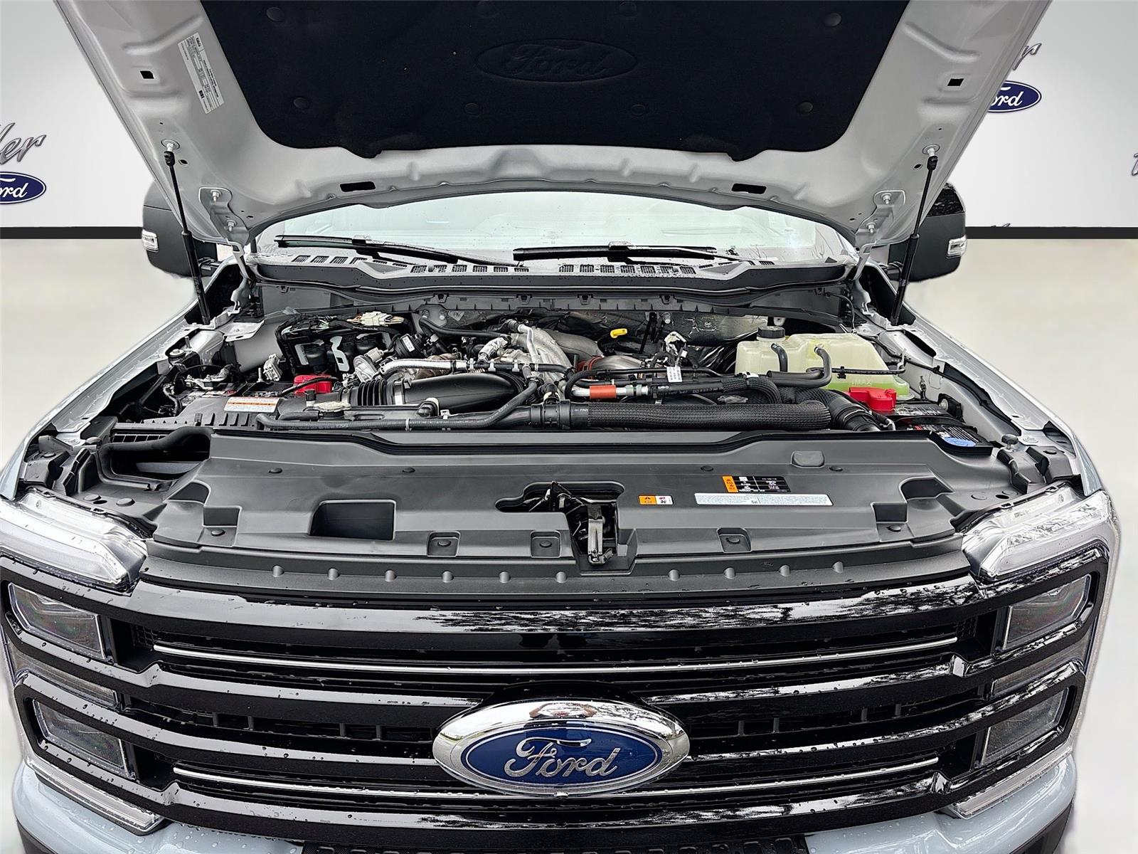 2026 Ford Super Duty F-250 SRW Platinum