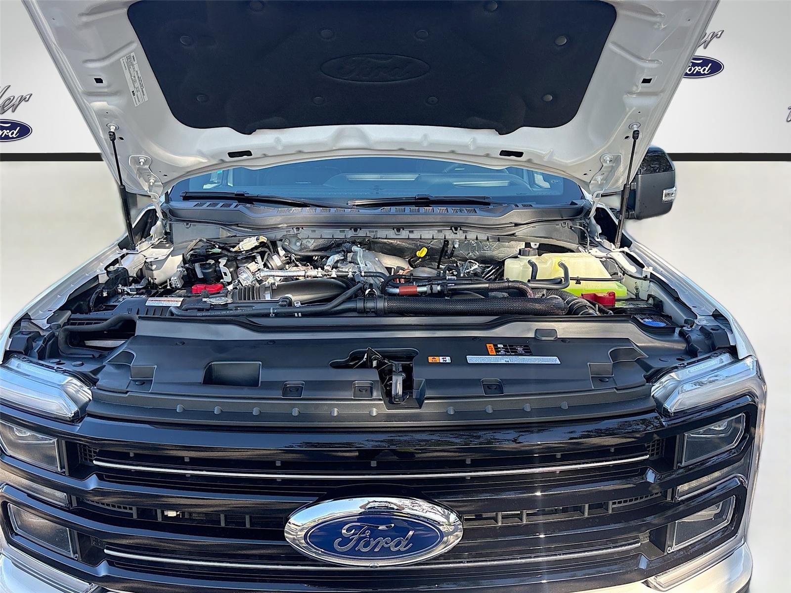 2026 Ford Super Duty F-350 SRW Platinum