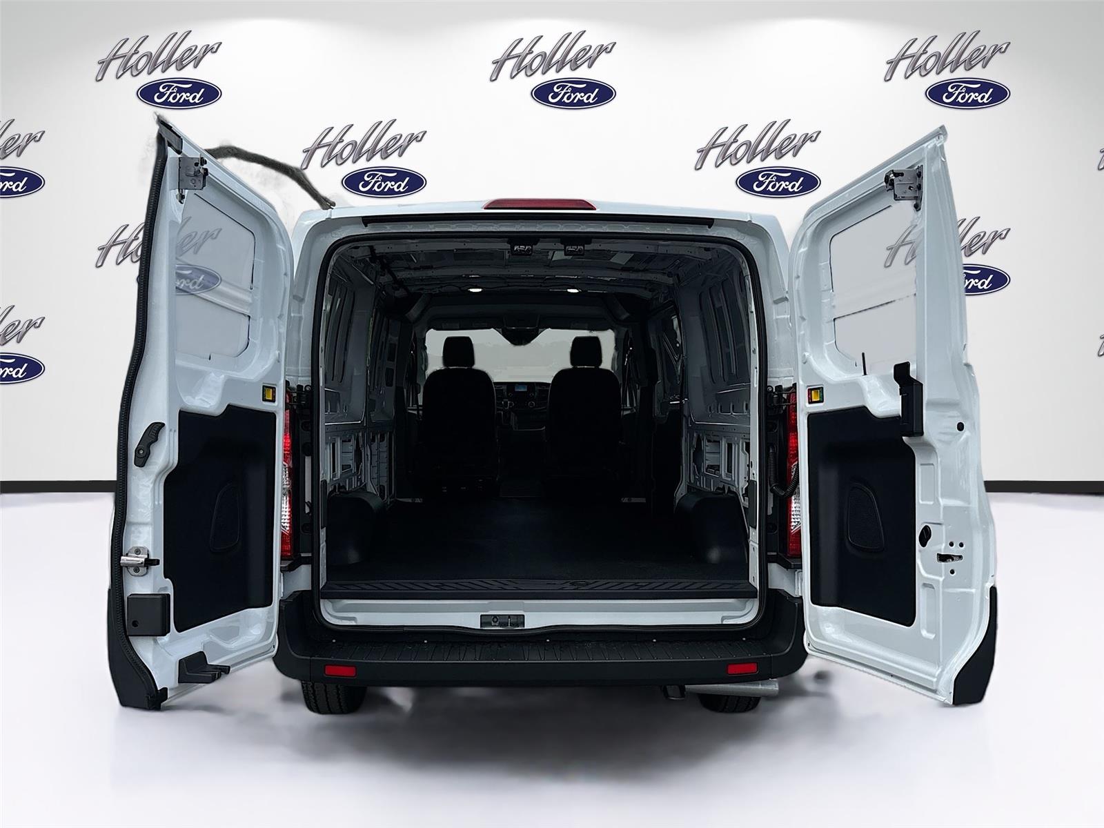 2025 Ford Transit Cargo Van