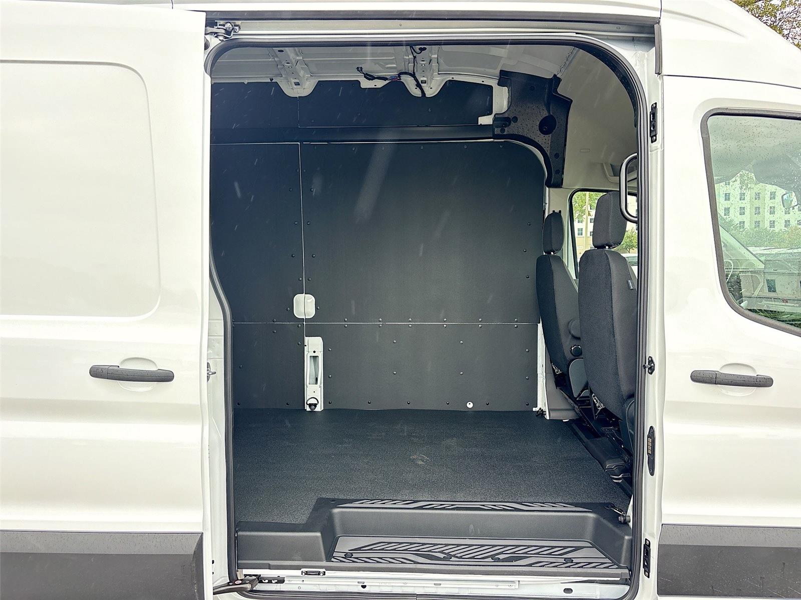 2026 Ford Transit Cargo Van