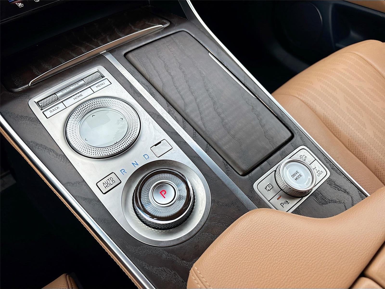 2022 Genesis GV80 Advanced +