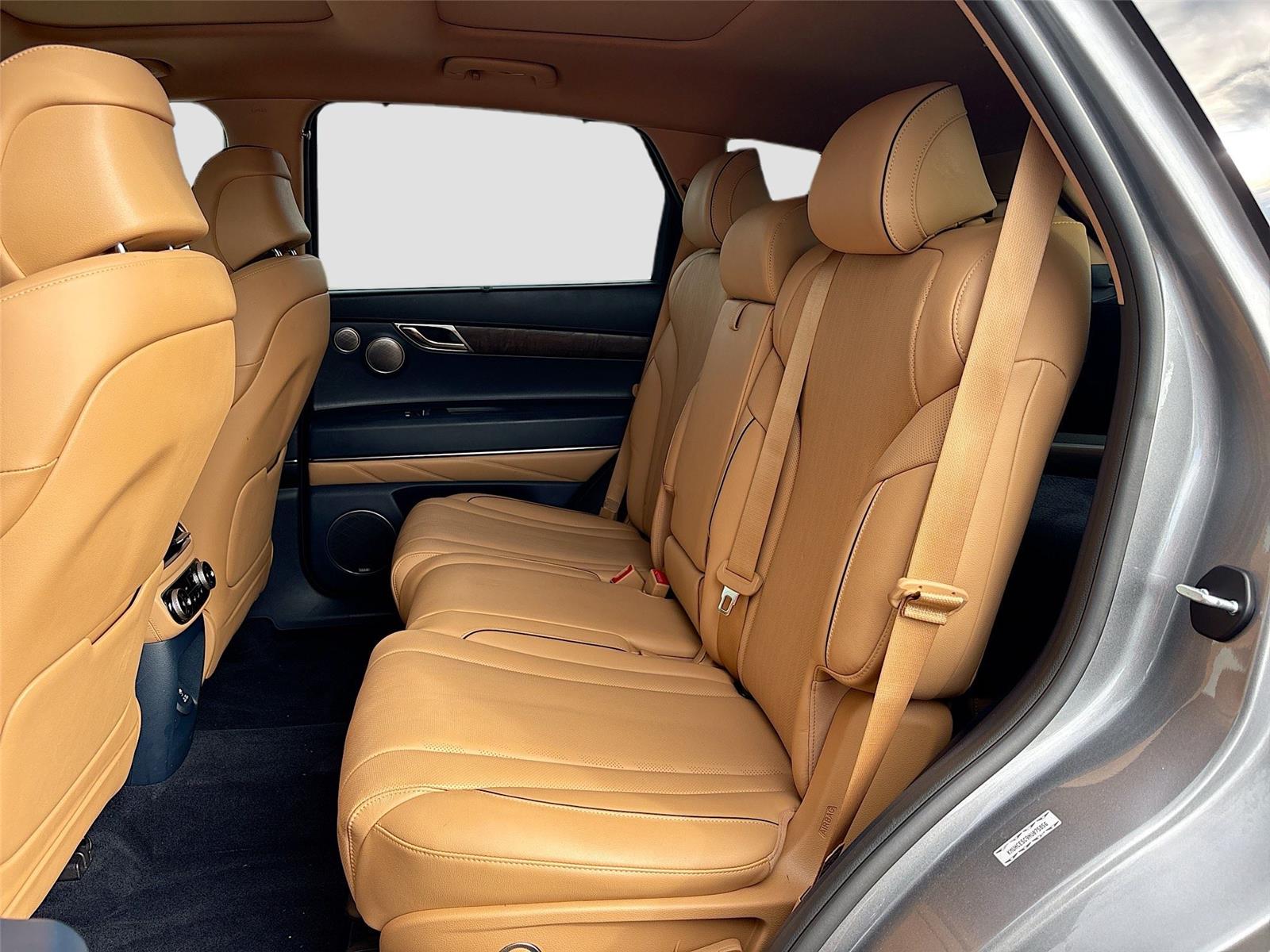 2022 Genesis GV80 Advanced +